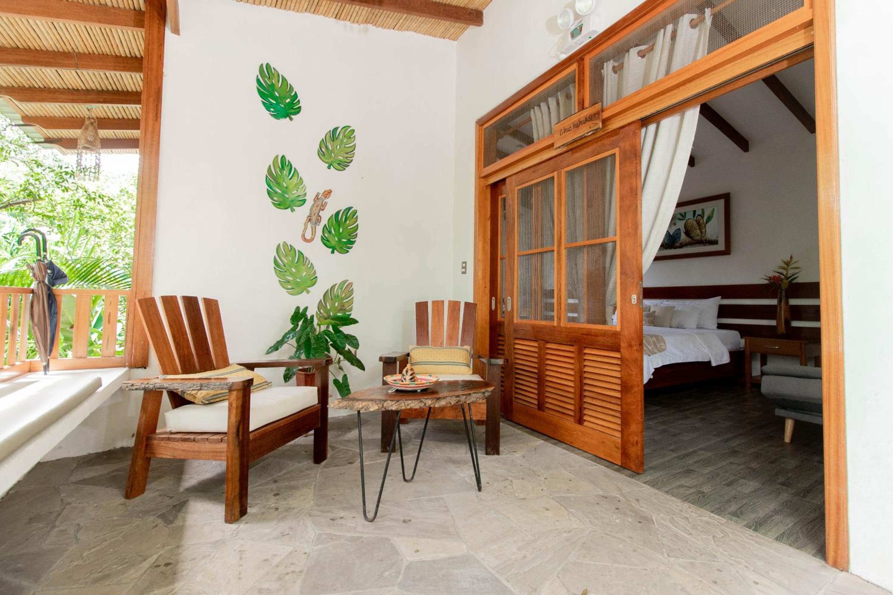 Family Room photo 2