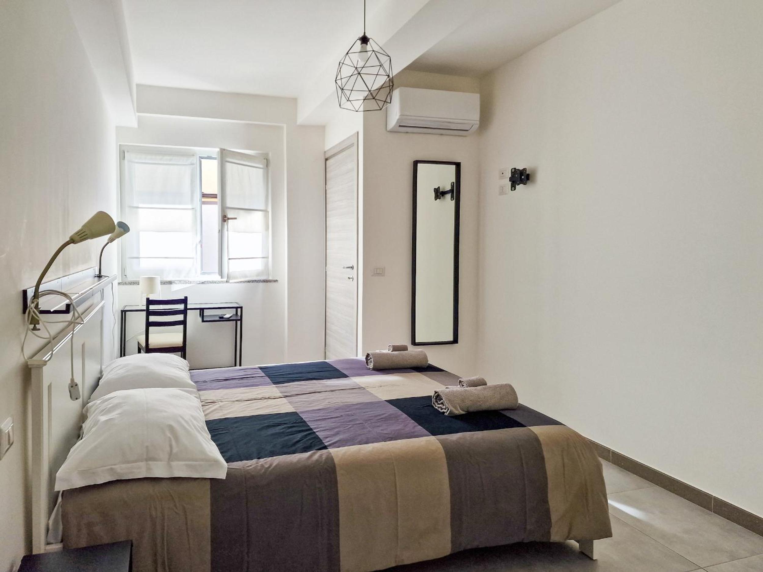 Apartment with Terrace - Photo 1