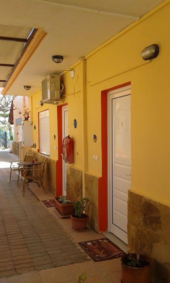 Apartment - Ground Floor photo 2