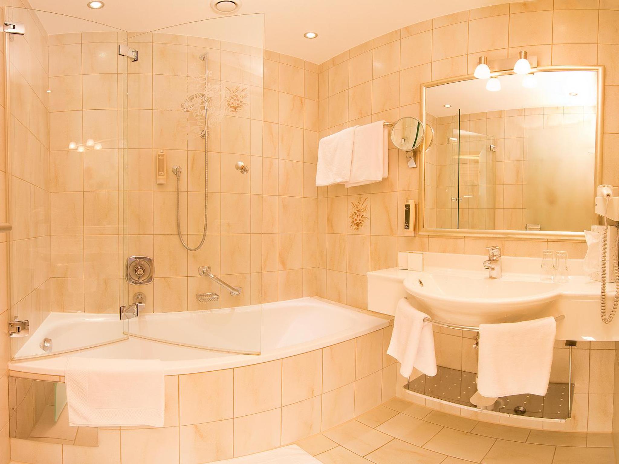 Double or Twin Room photo 3