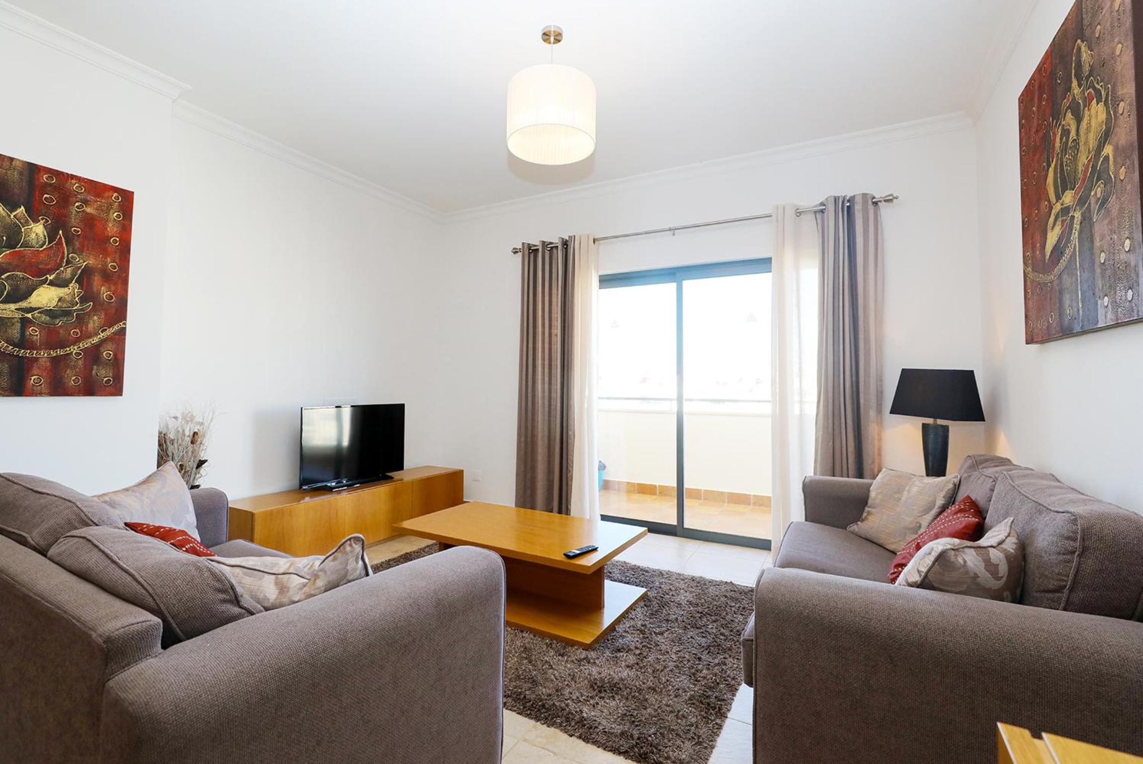 Drei-Zimmer-Wohnung