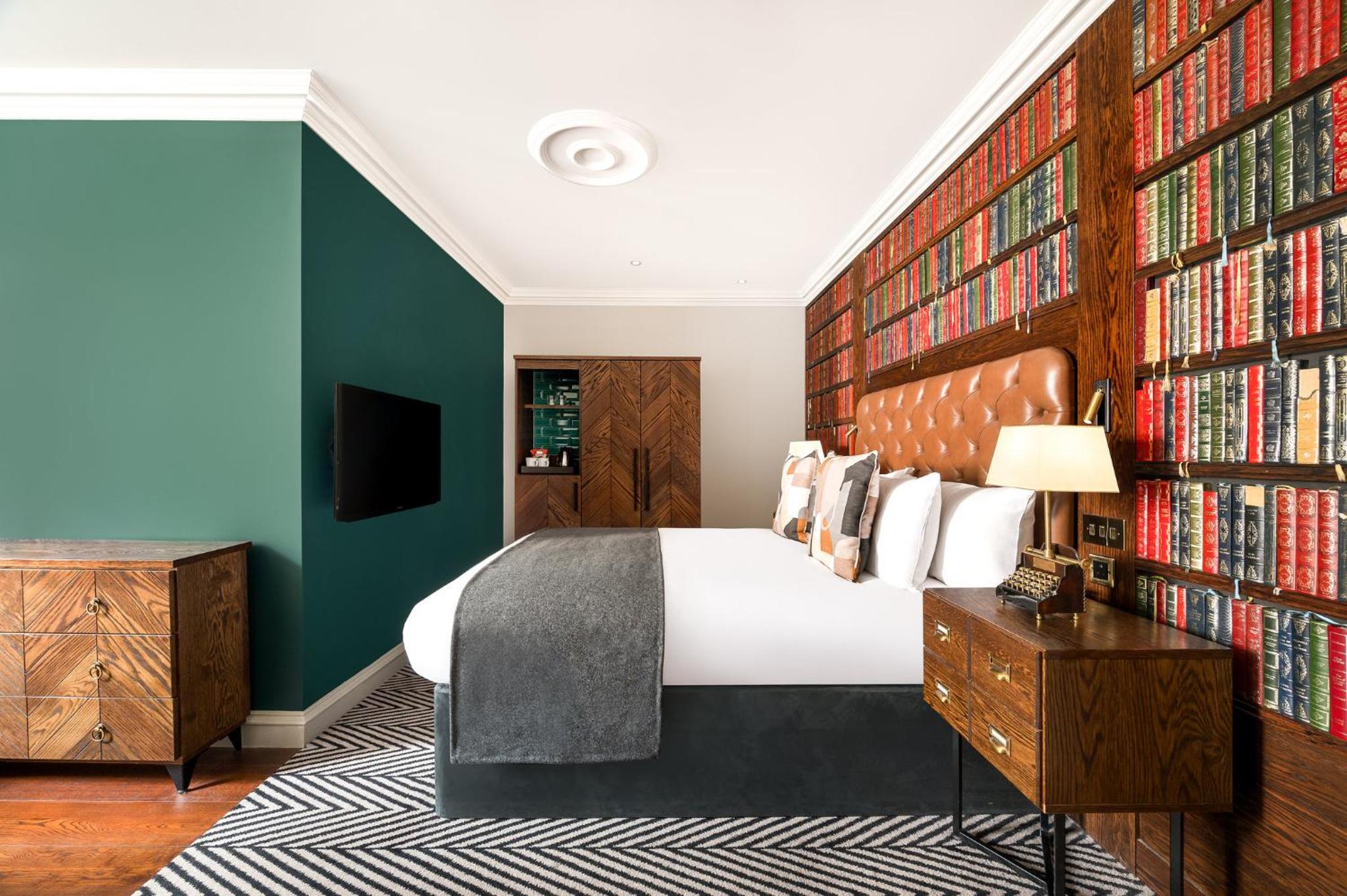 Premium Queen Room - Photo 5