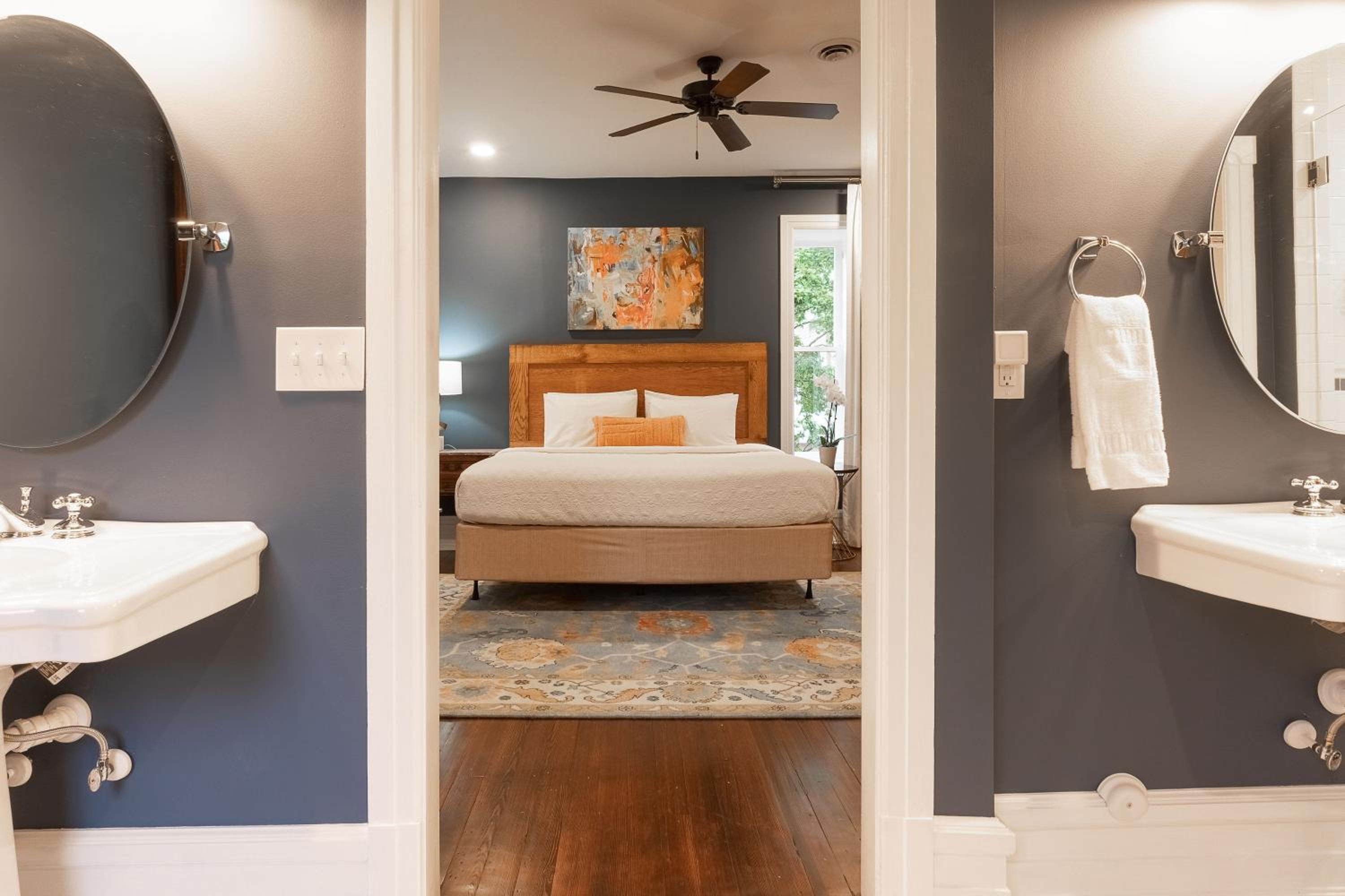 Double Room with Private Bathroom photo 2