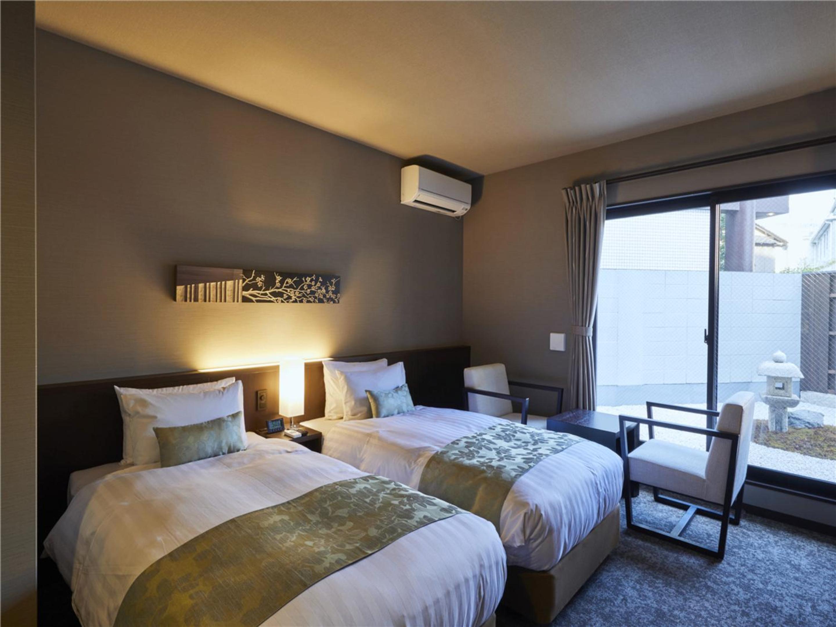Deluxe Twin Room photo 1