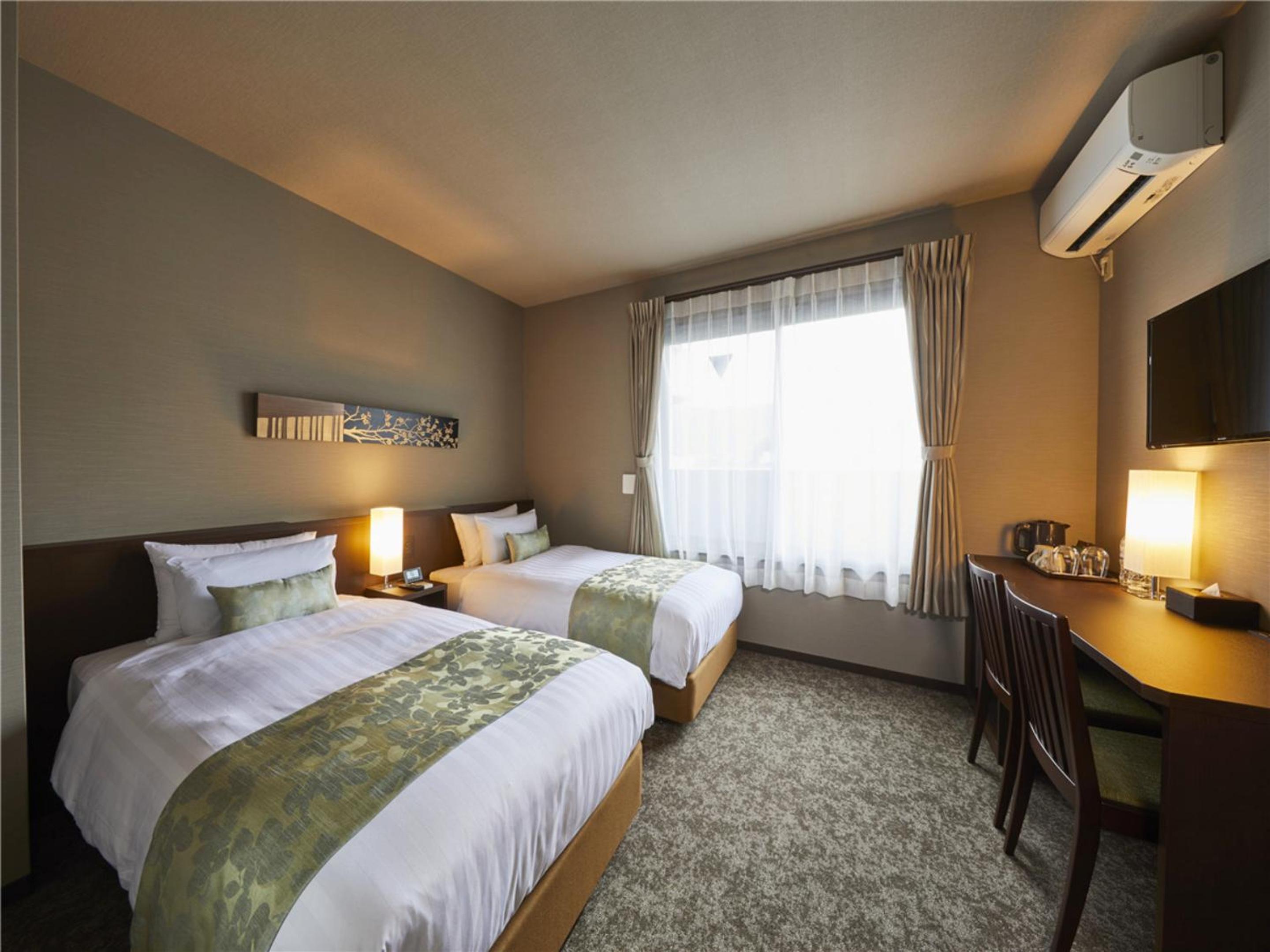 Standard Twin Room photo 1