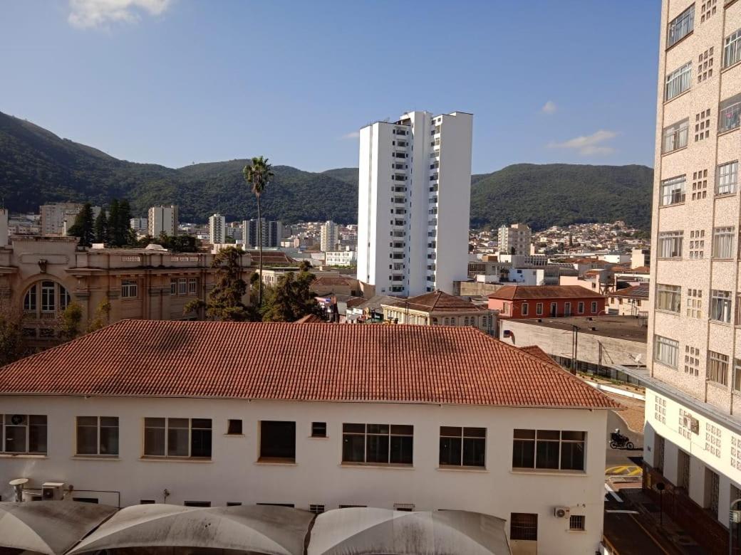 Apartment with Mountain View photo 2