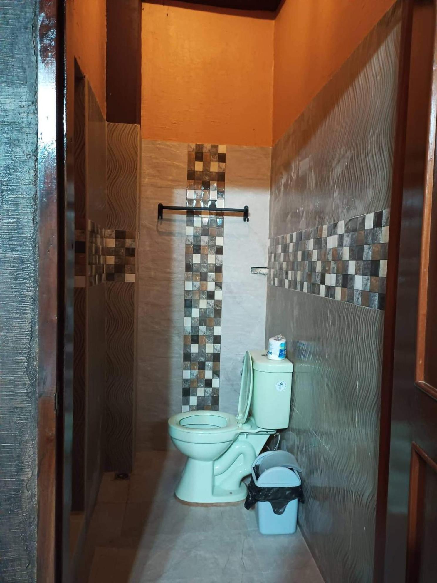 Double Or Twin Room With Private Bathroom photo 2