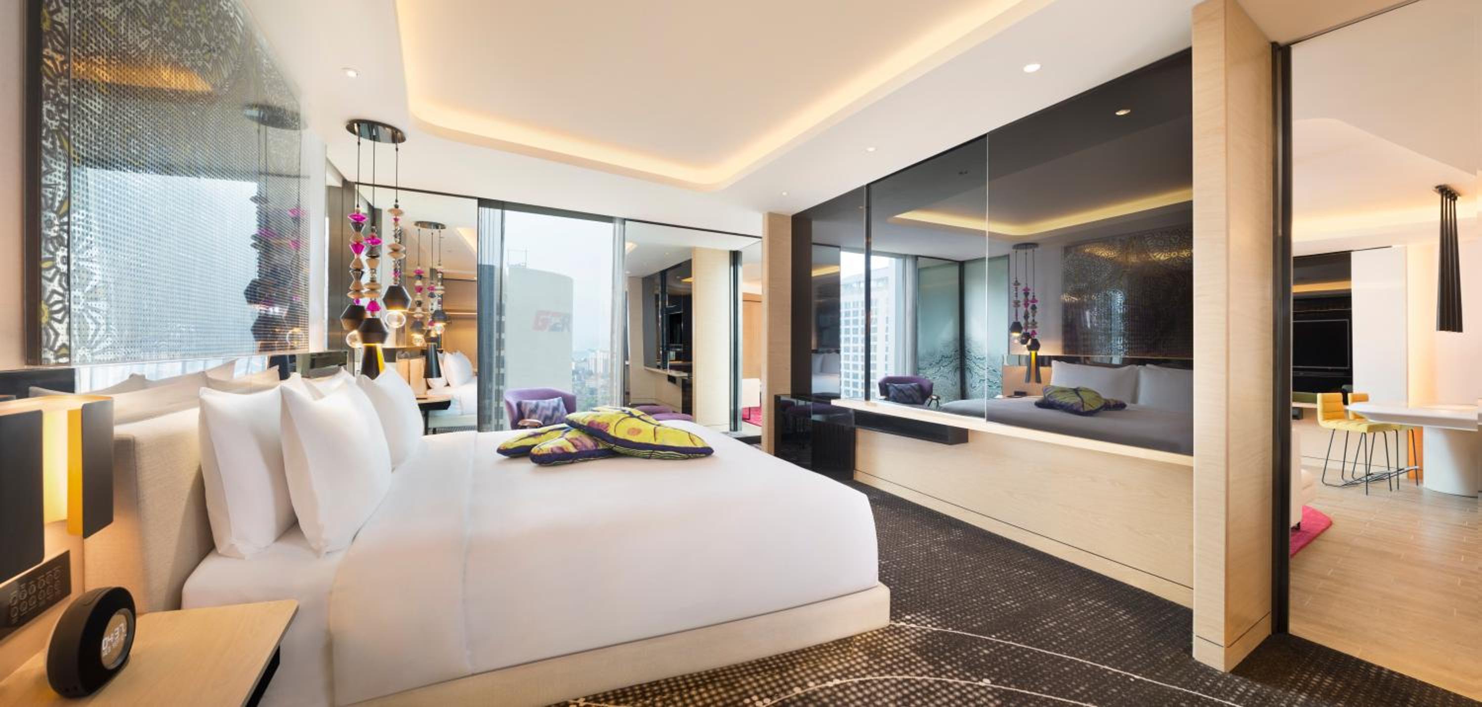 Studio Suite, King Bed photo 2