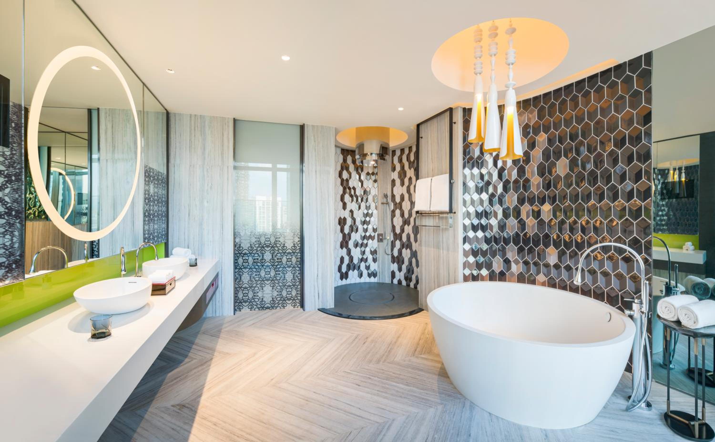 EWOW, Suite, King Bed, KLCC View, Private Outdoor Pool, Terrace