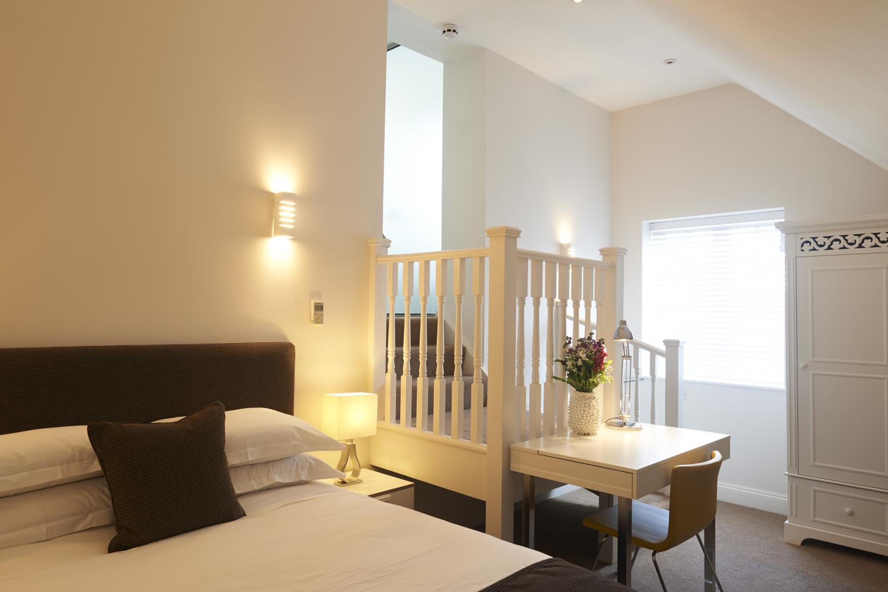 Super Comfy - Deluxe Double Room photo 2