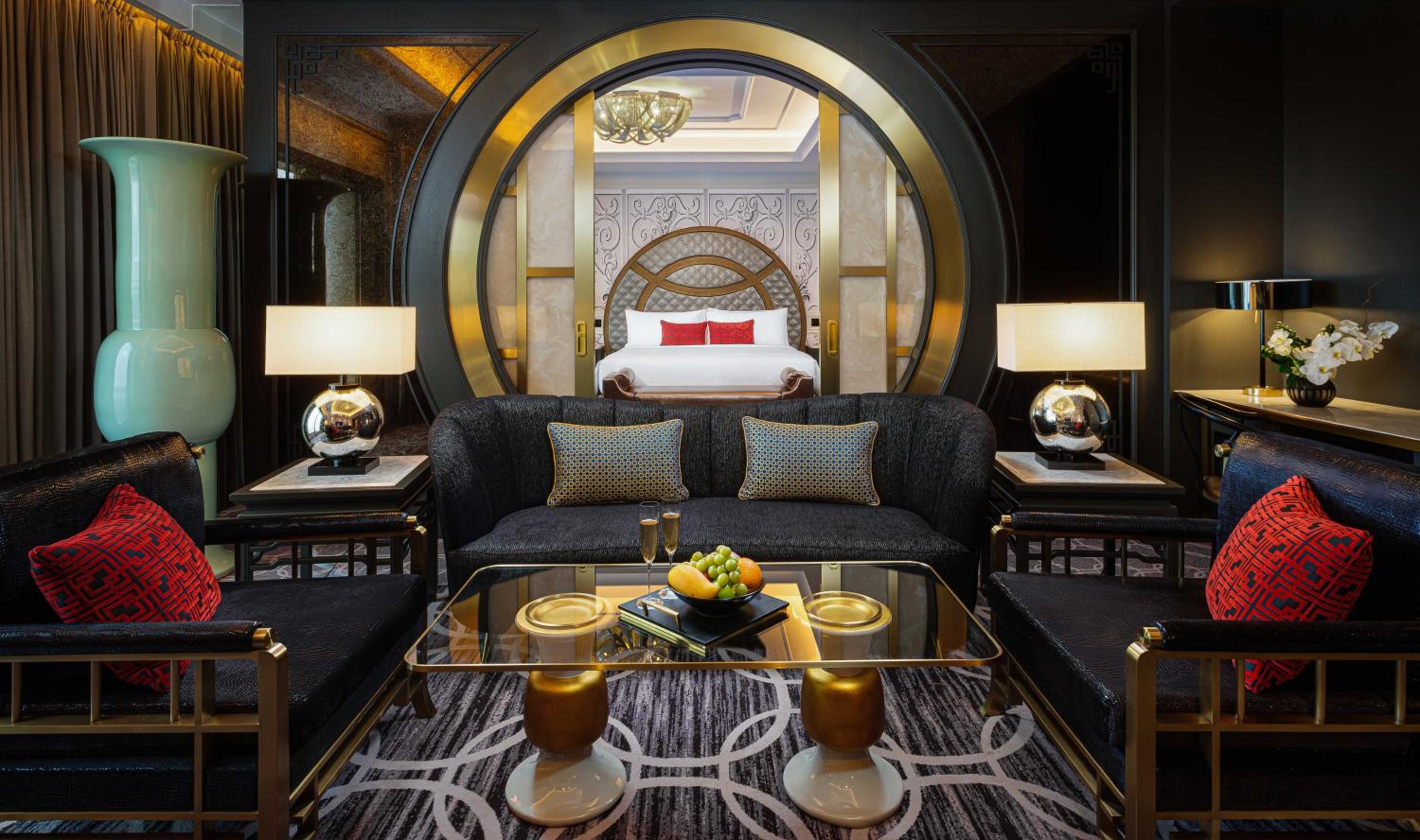 Ikonik suite photo 3