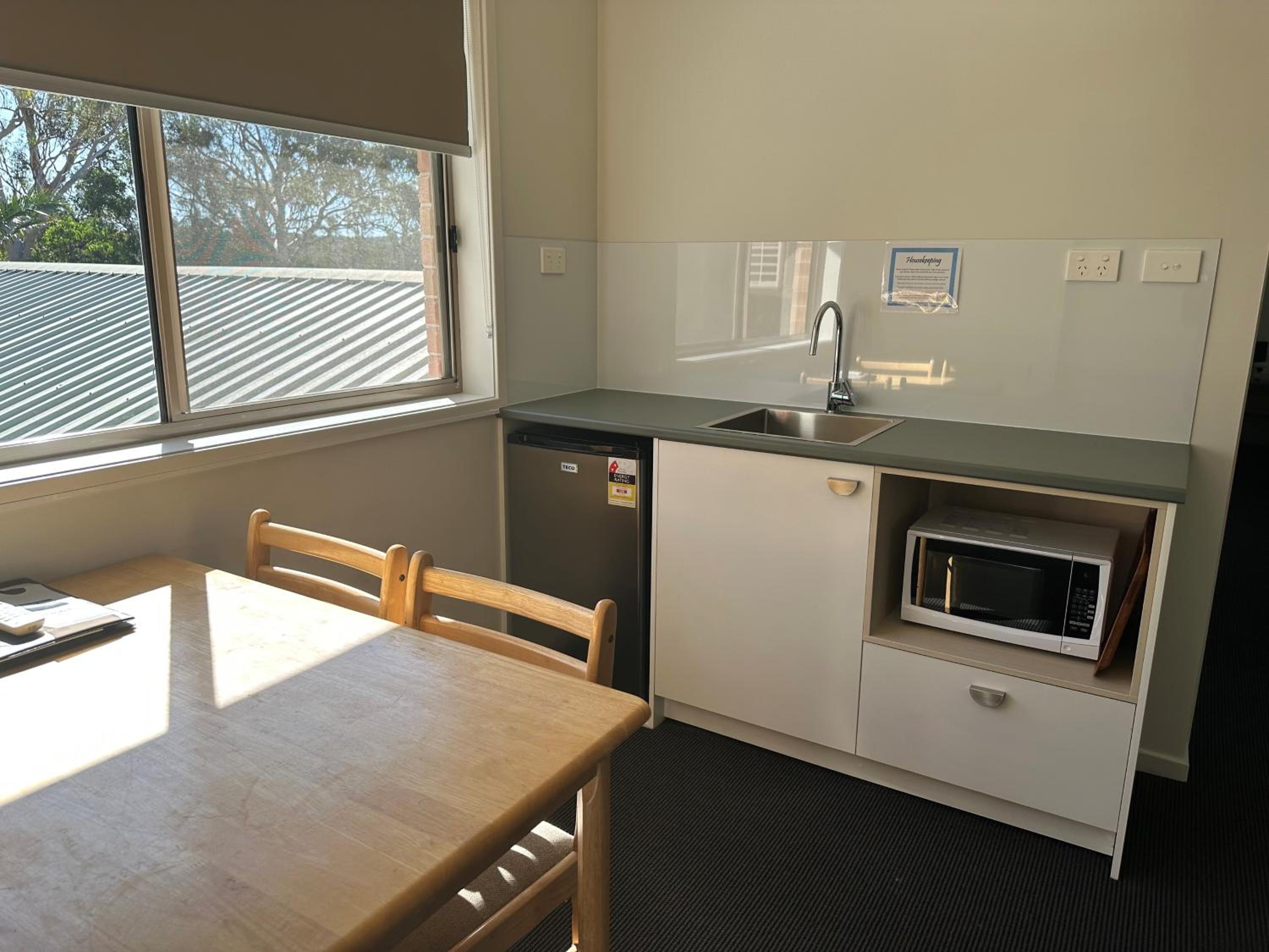 First Floor Apartment with Garden View photo 3