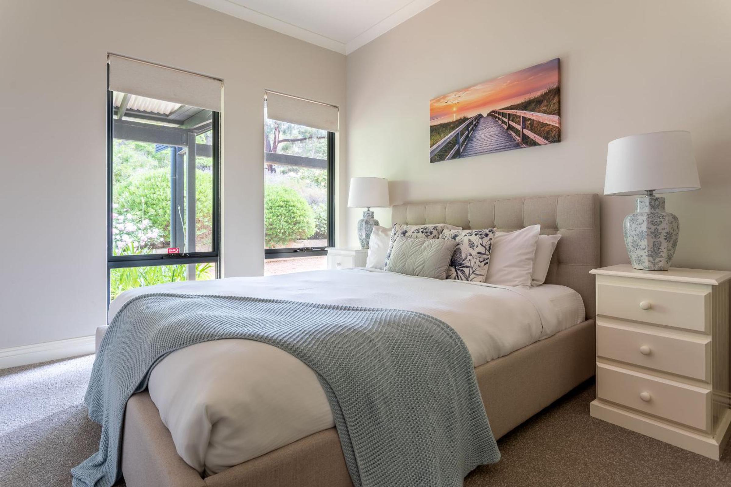 Four-Bedroom House photo 1