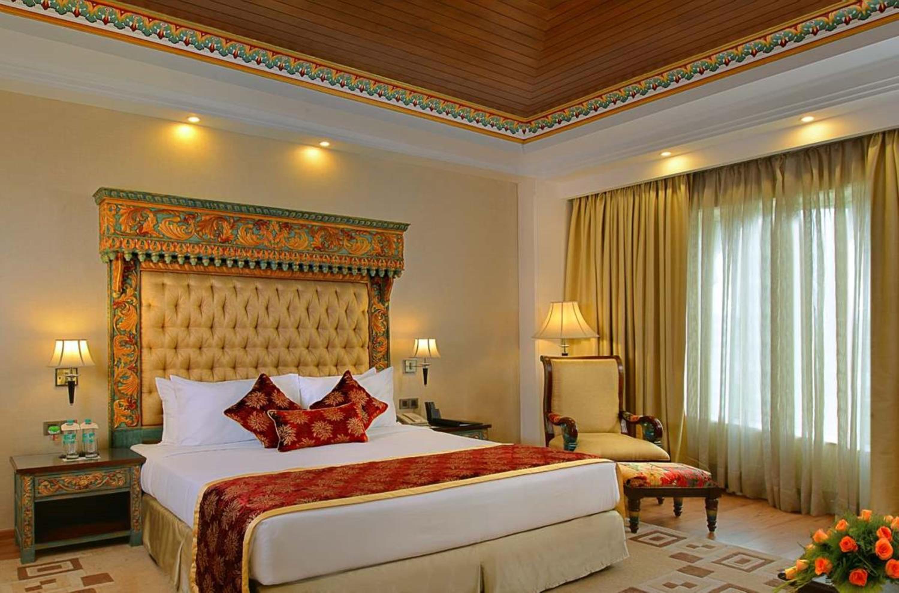 Deluxe Suite (20% off on Spa for a minimum of 60 minute booking) & 10% discount on Food and Soft beverage
