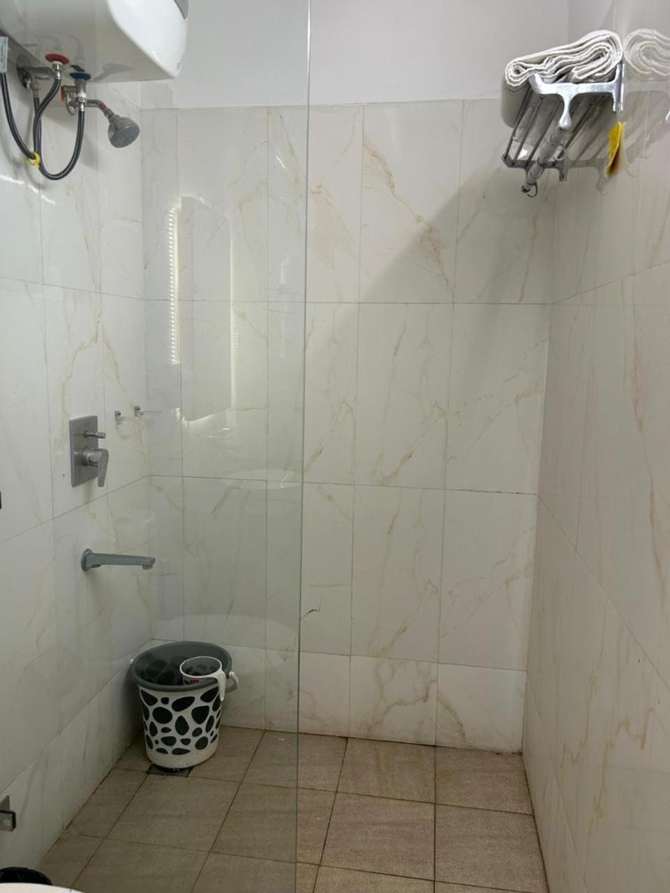 Deluxe Suite - Photo 5
