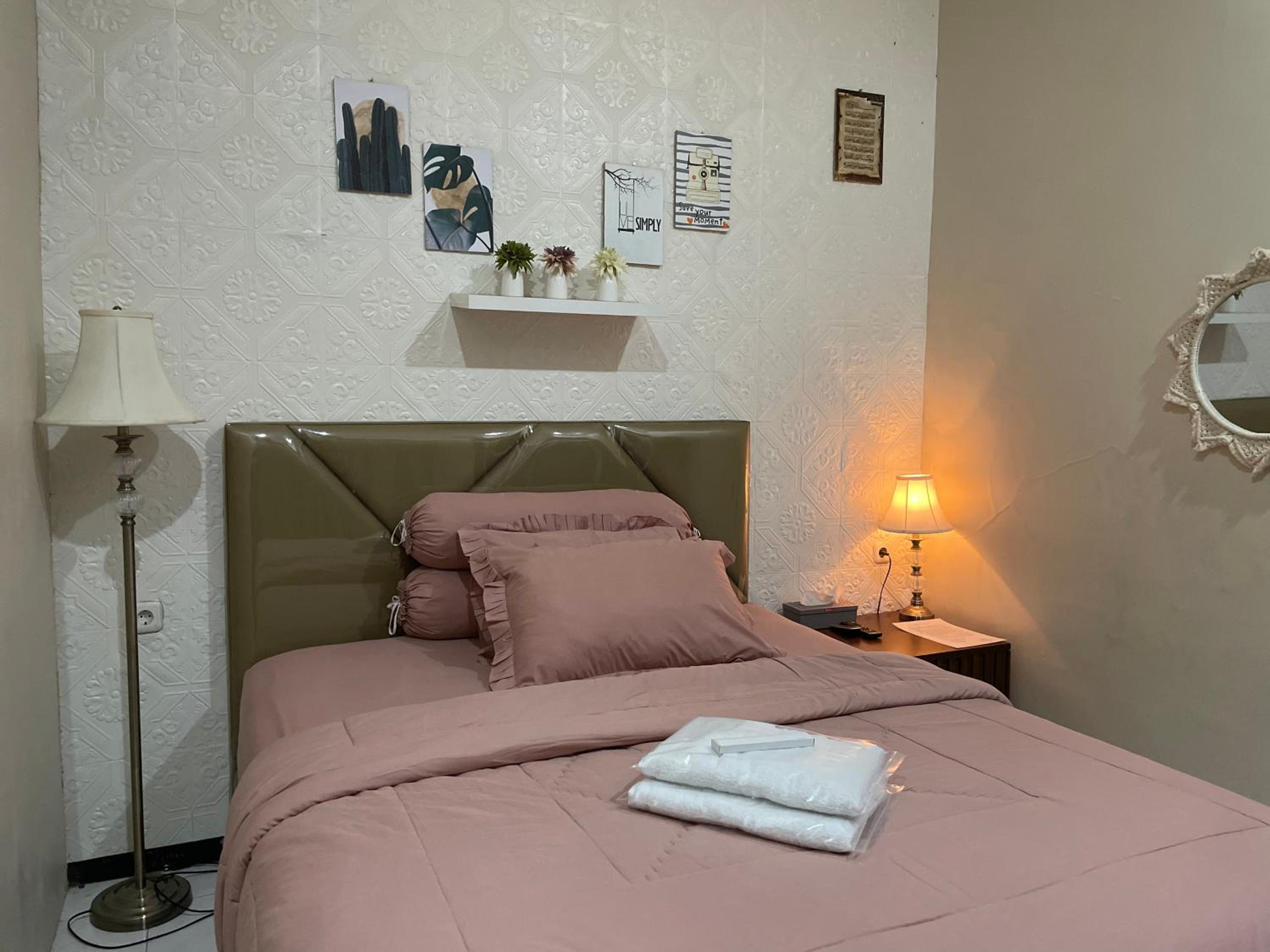 Deluxe Double Room - Photo 1