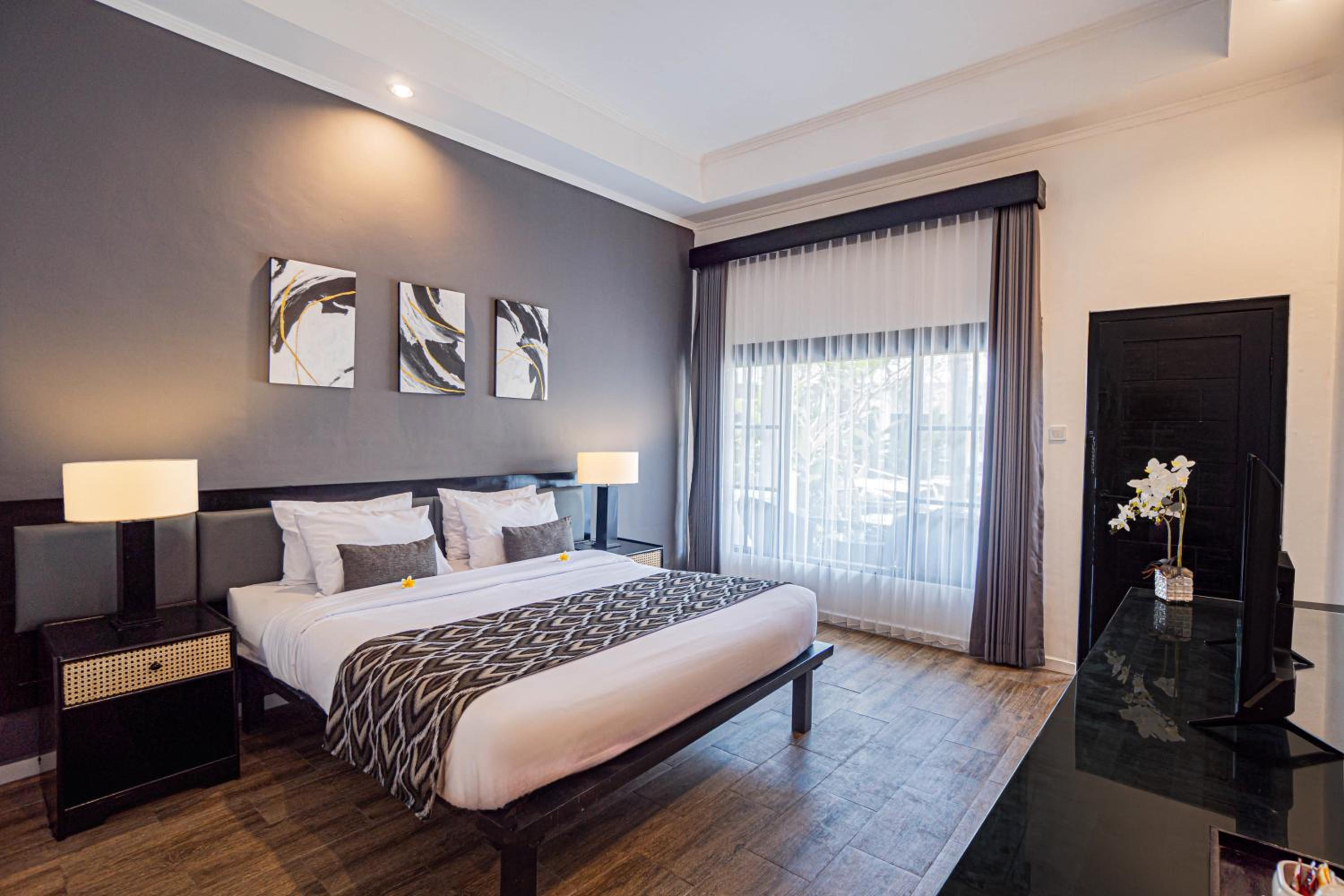 Deluxe Double Room with Garden View - Photo 1