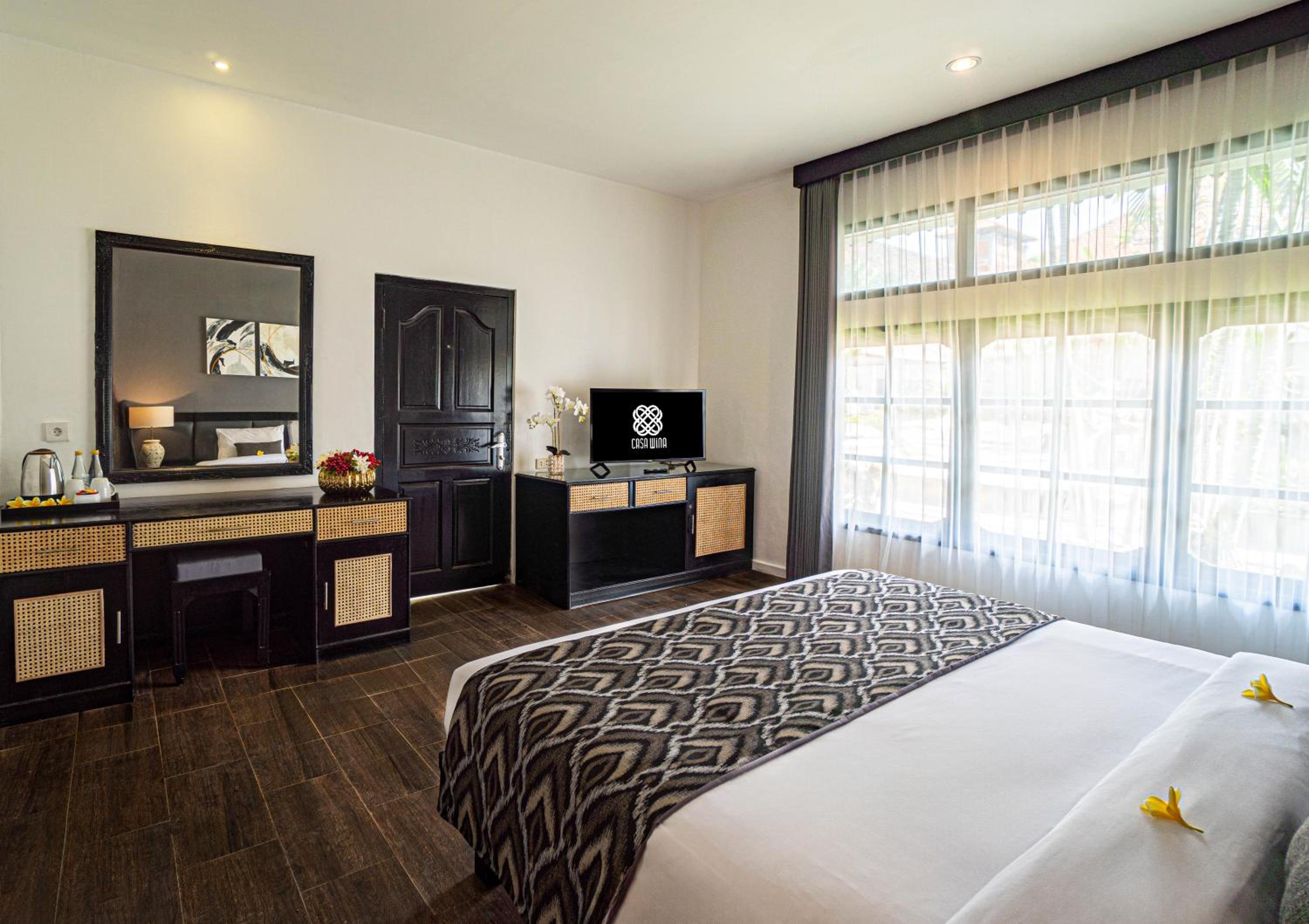 Deluxe Double Room with Garden View - Photo 3