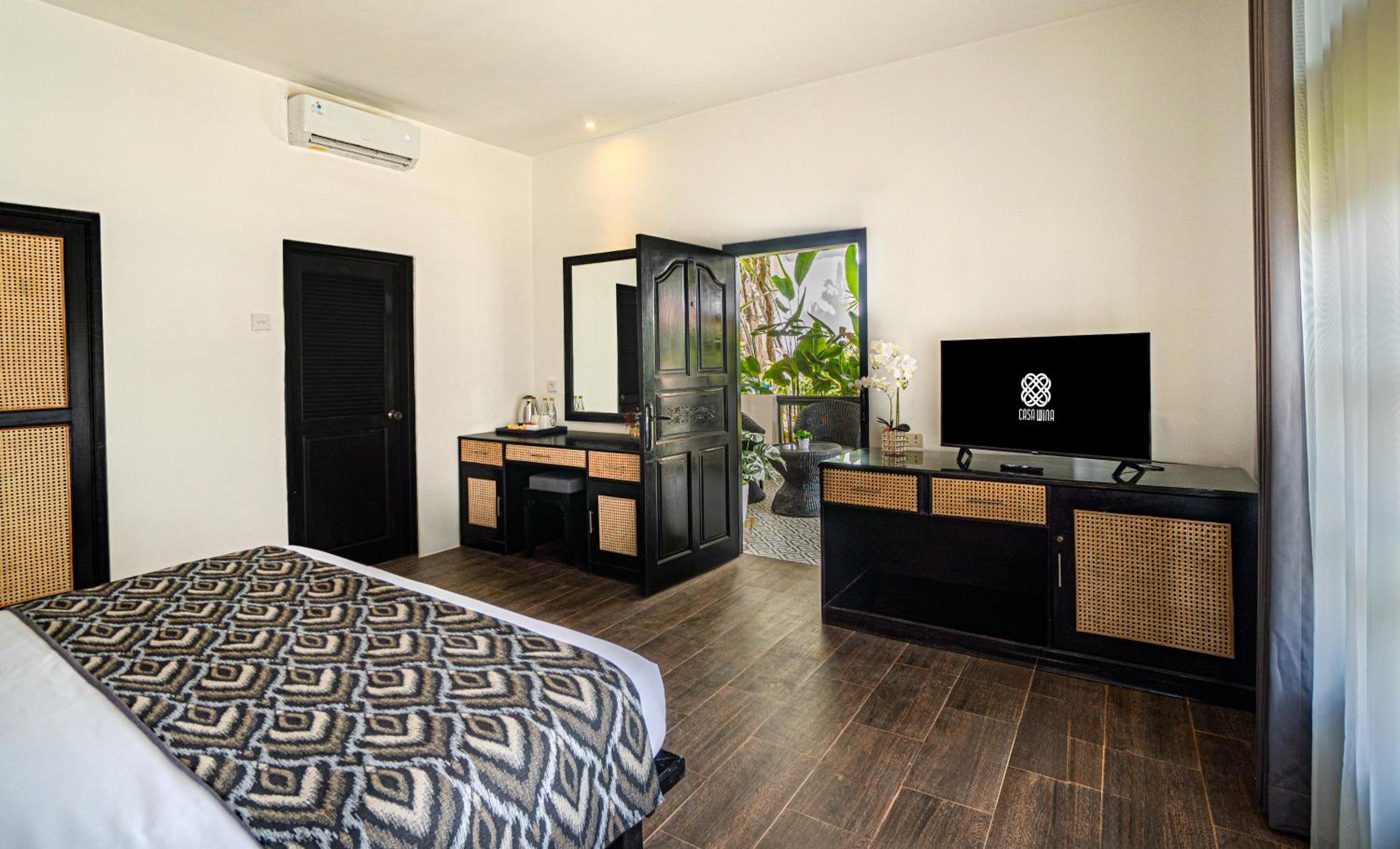 Deluxe Double Room with Garden View - Photo 2