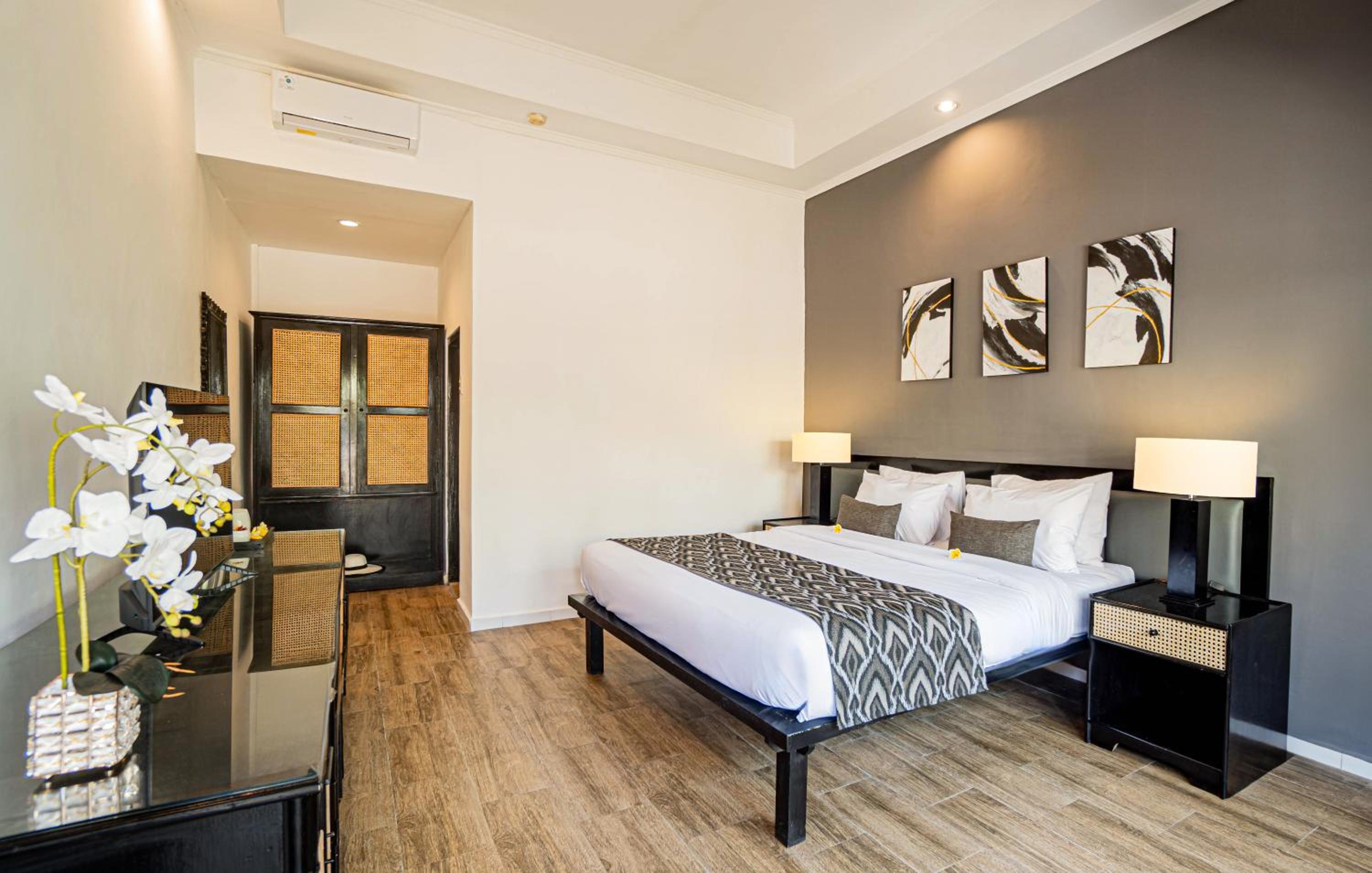 Superior Double or Twin Room with Garden View - Photo 8
