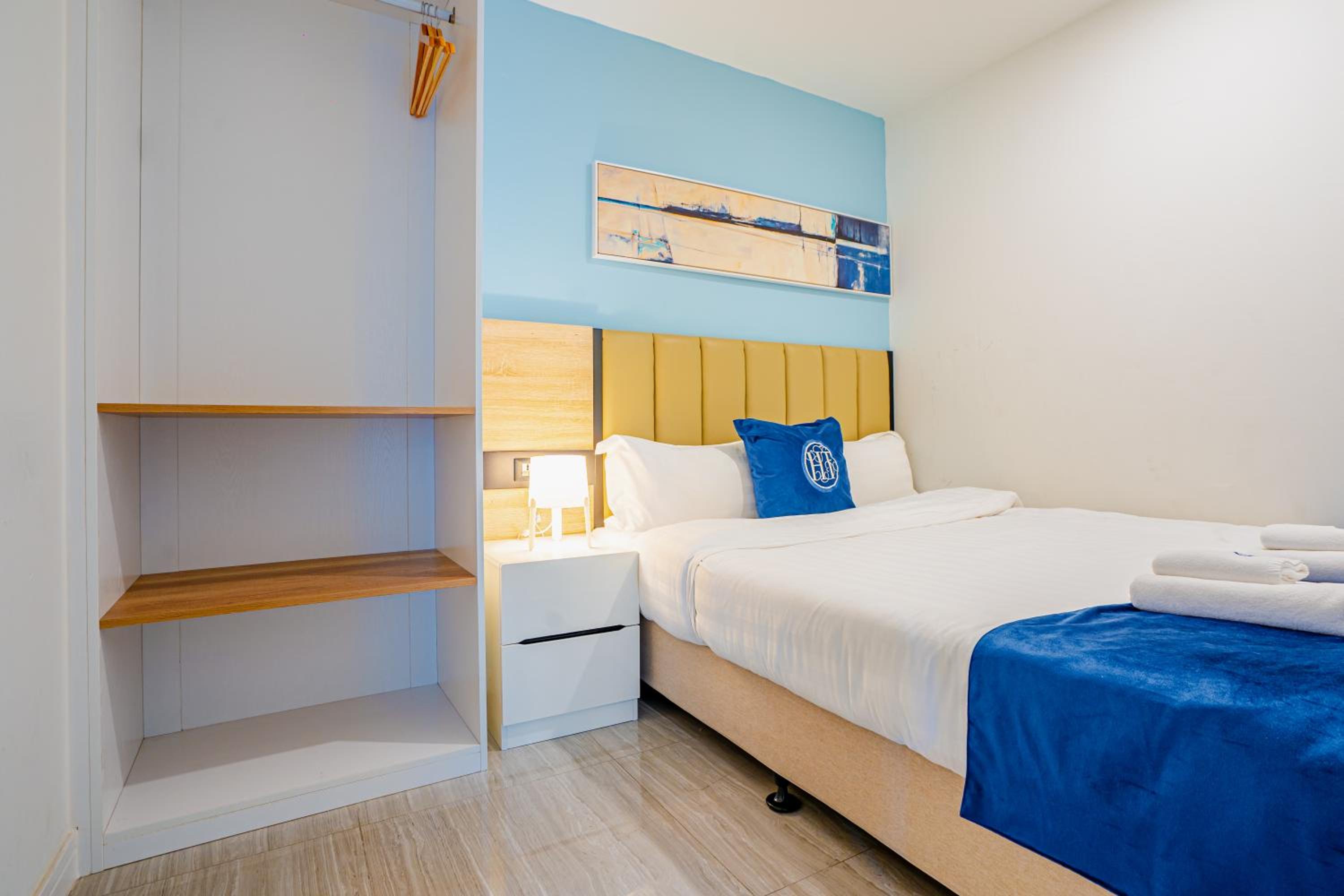 Two-Bedroom Suite - Photo 6