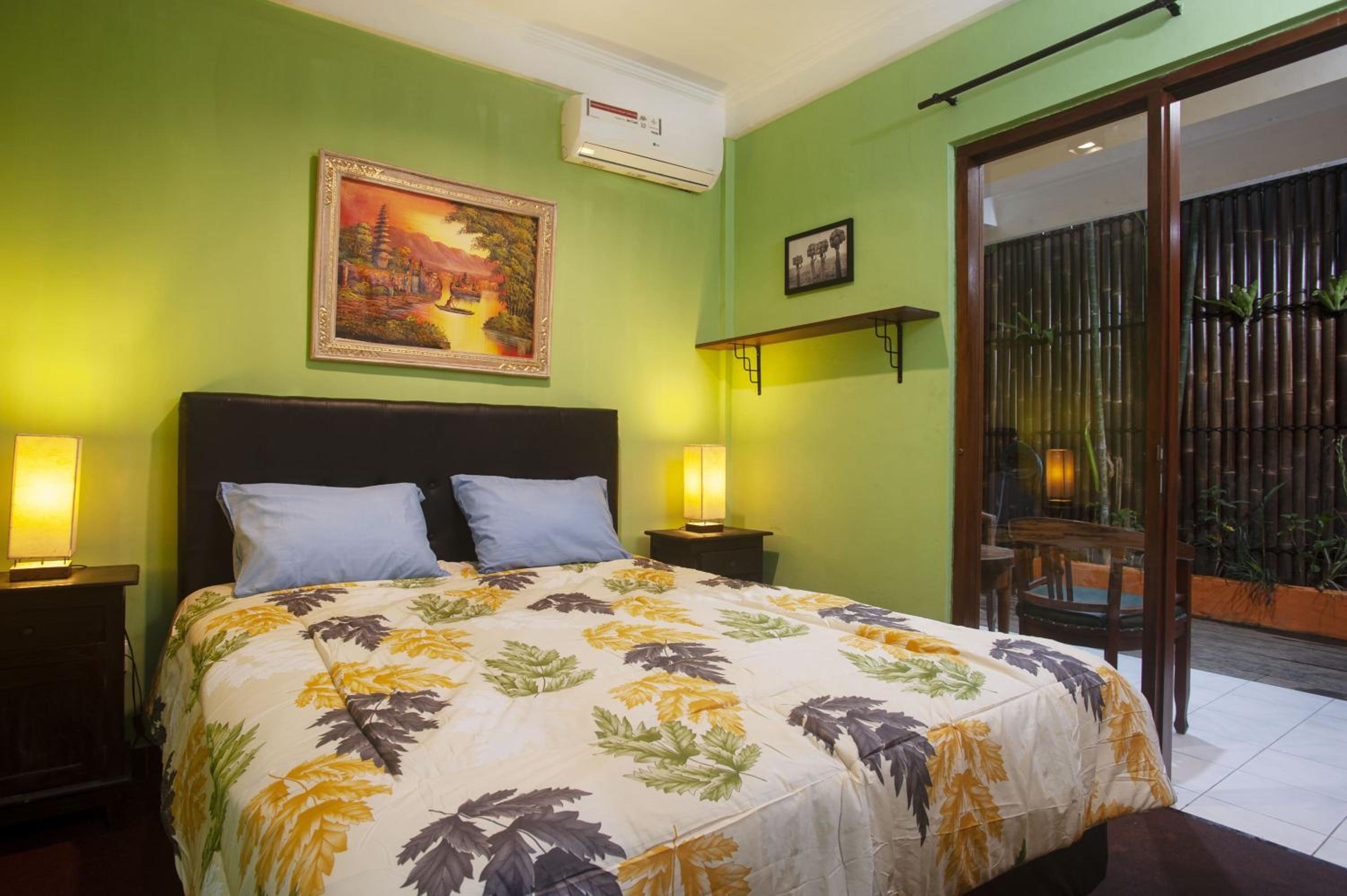 Standard Double Room - Photo 14