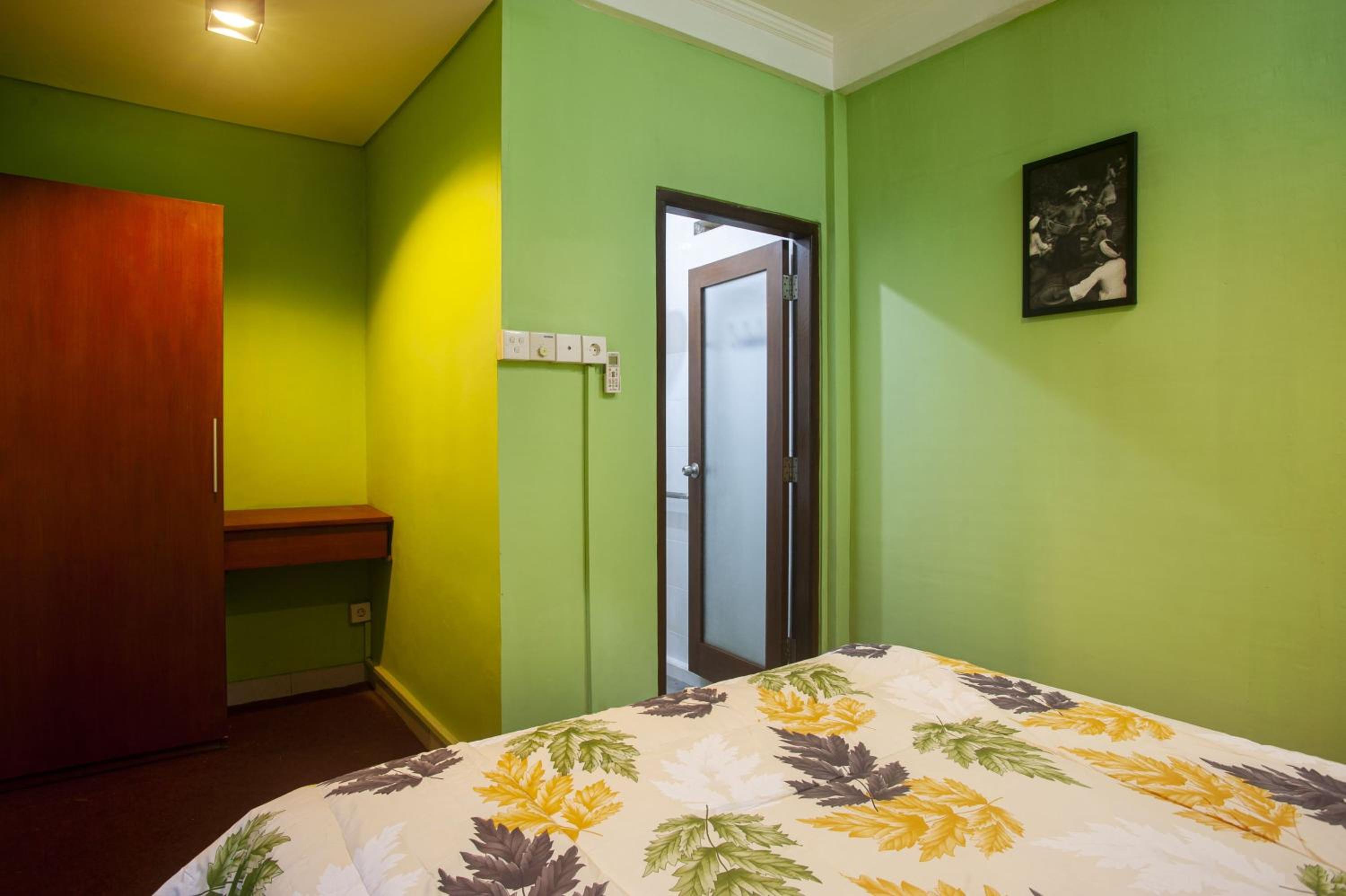 Standard Double Room - Photo 18