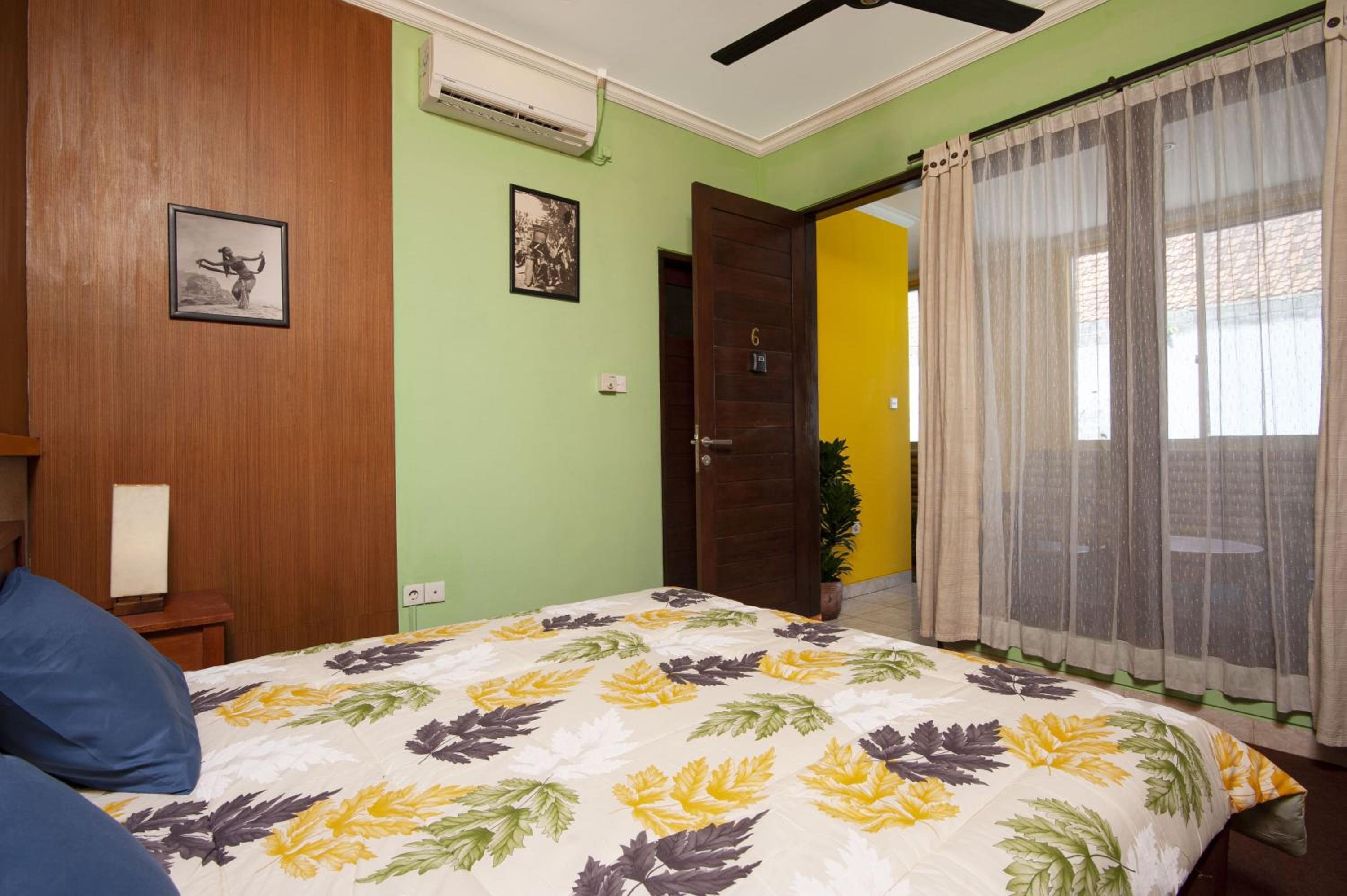 Standard Double Room - Photo 15