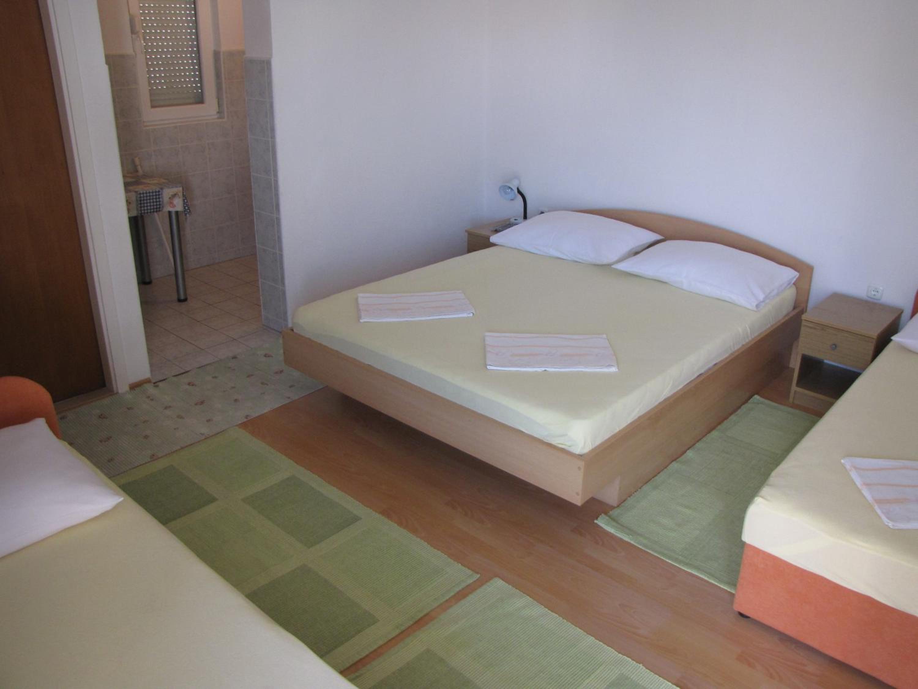 One-Bedroom Apartment with Sea View photo 1