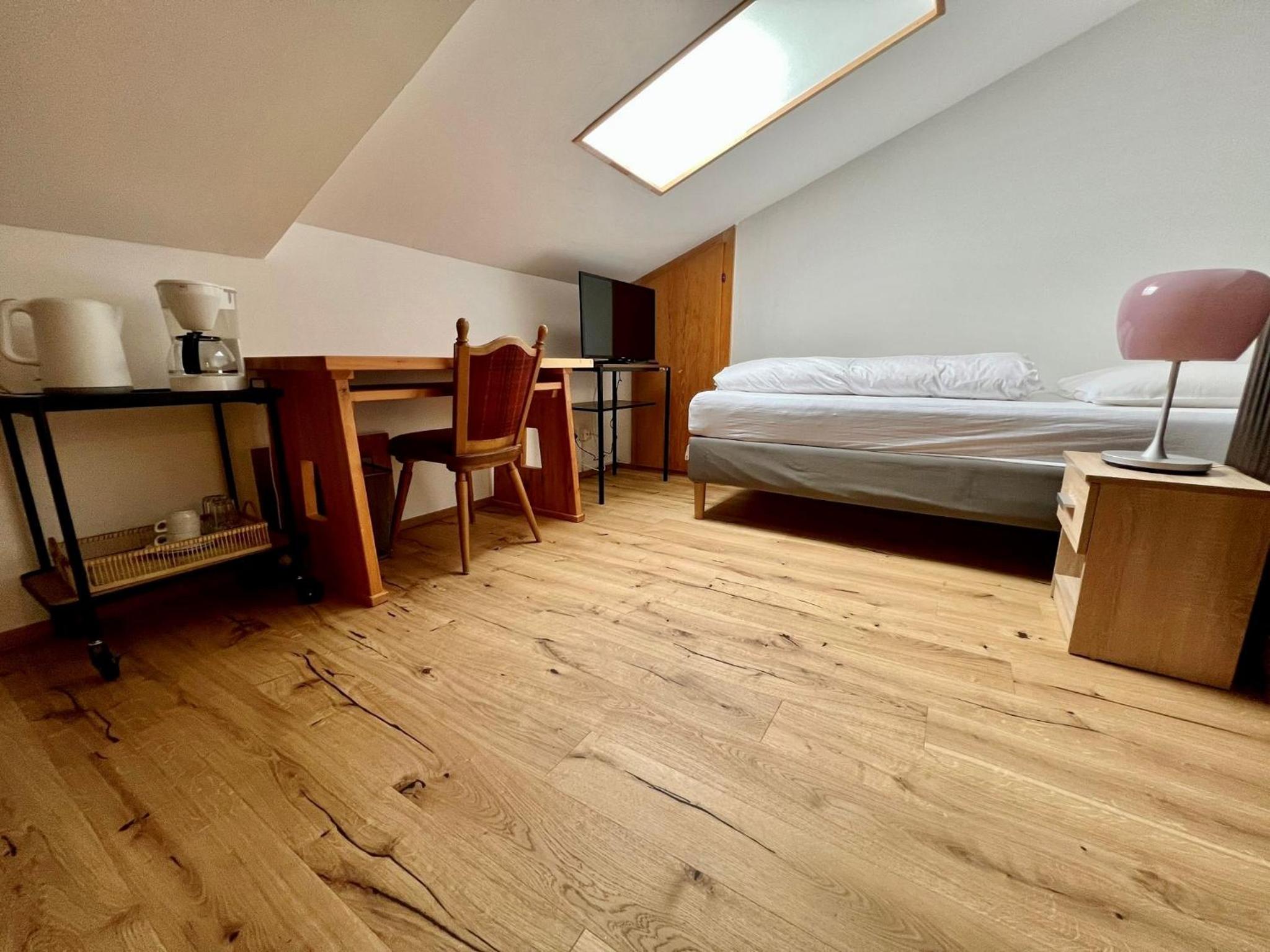 Budget Single Room photo 3