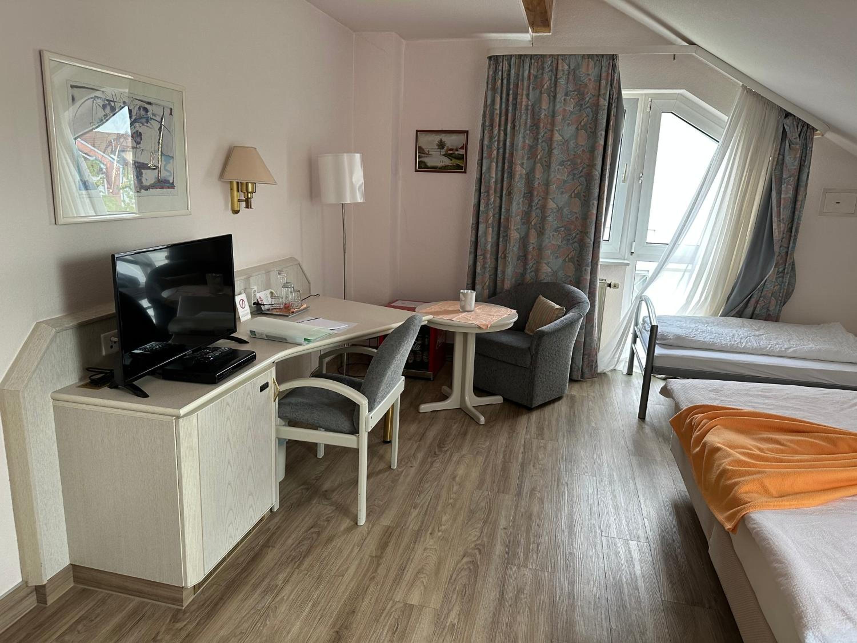 Comfort Quadruple Room - Photo 5