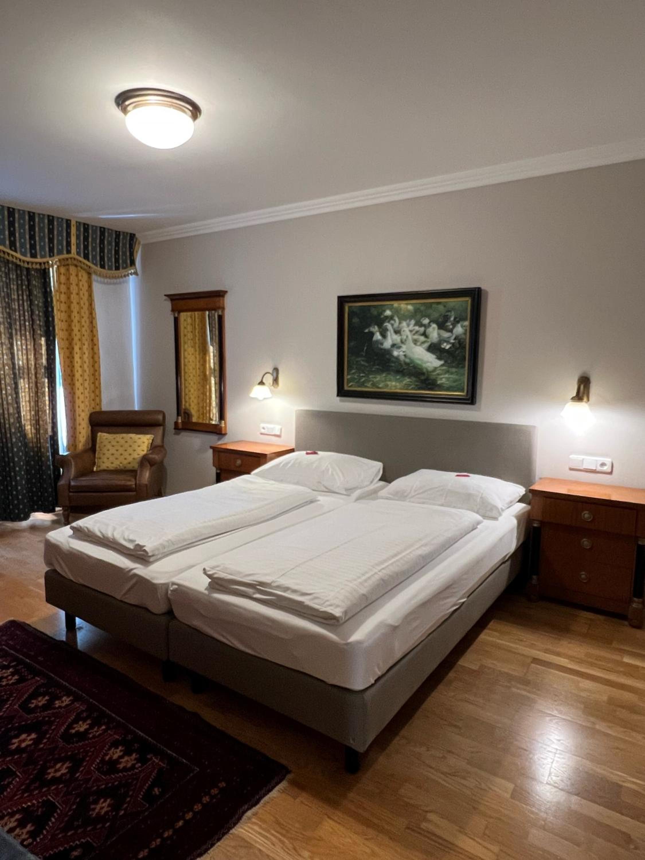 Double Room - Photo 1