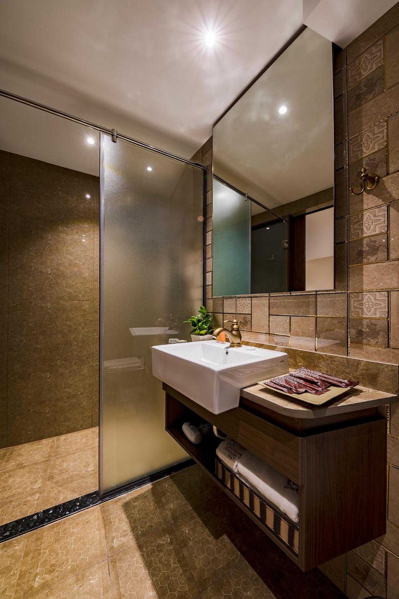 Deluxe Double Room with Shower photo 3