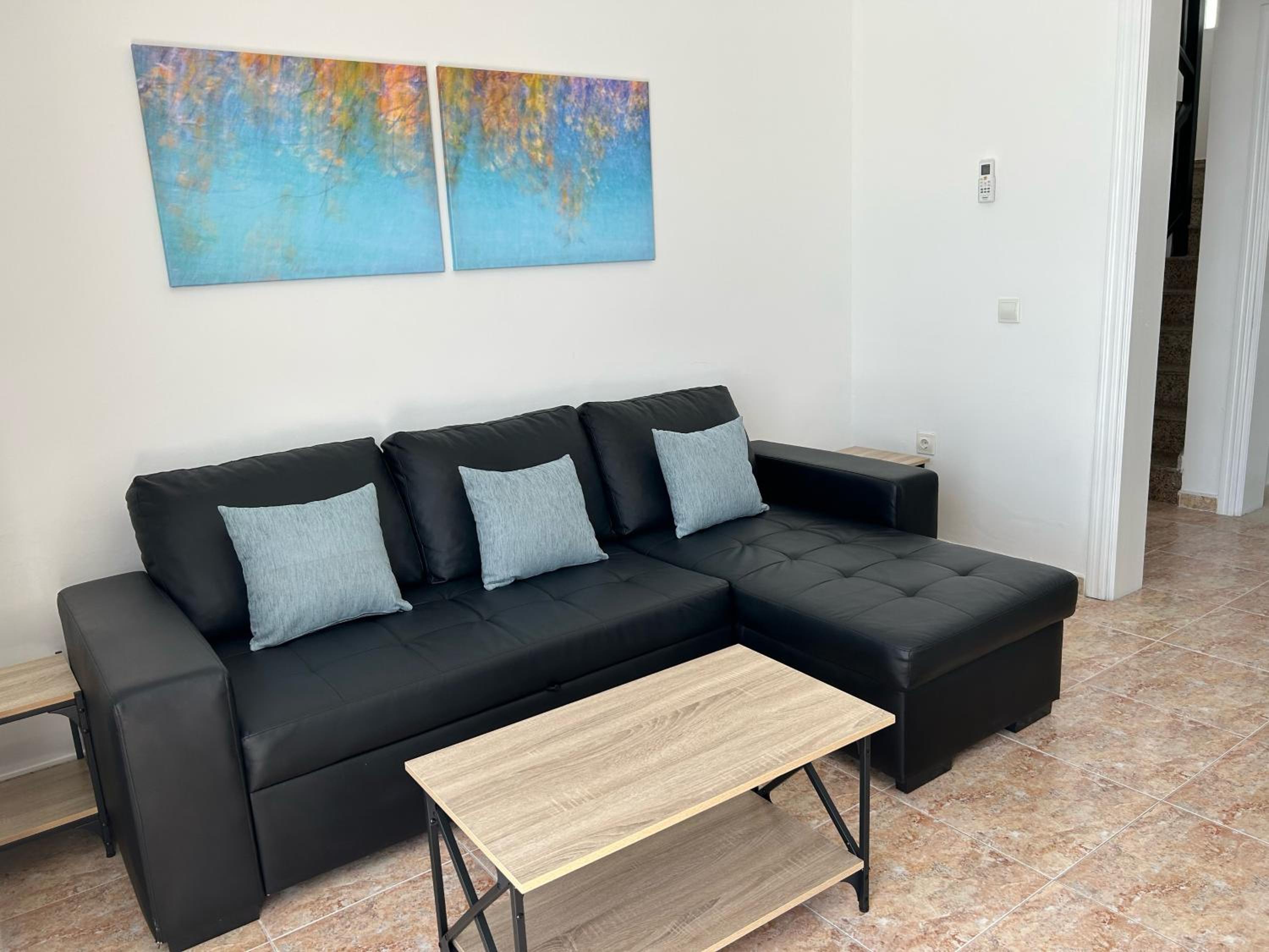 Villa de Tres Habitaciones