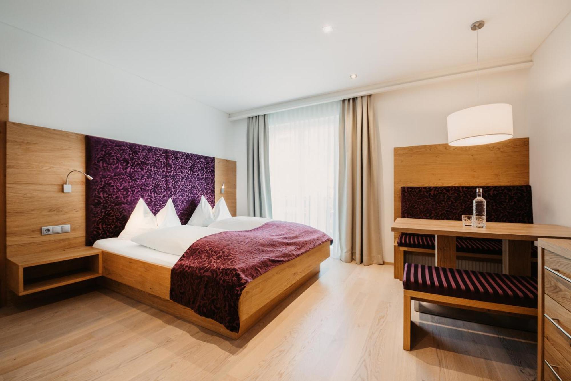 Deluxe Double Room - Photo 1