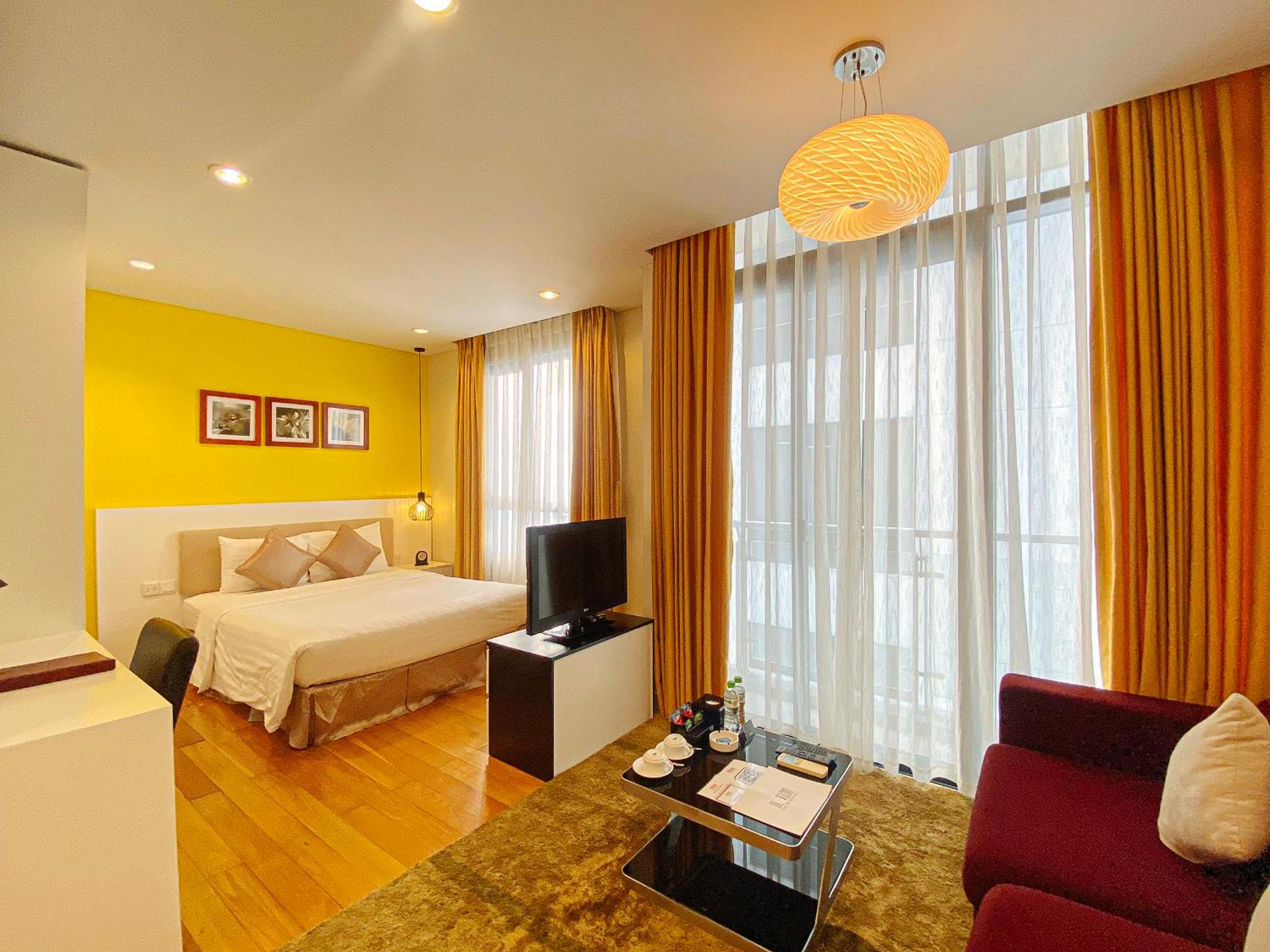 Deluxe Double Room with Balcony