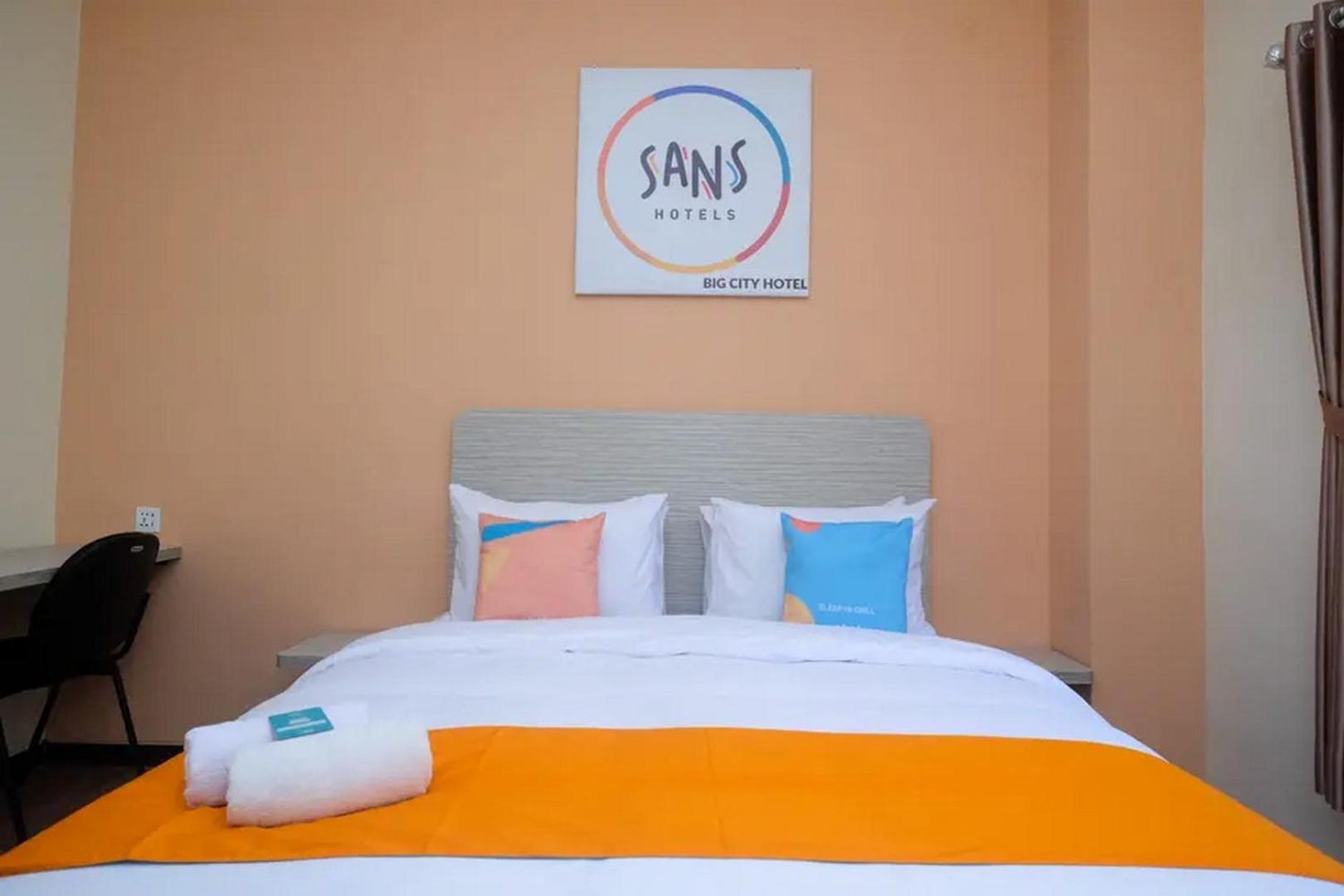 Deluxe Room - Photo 11