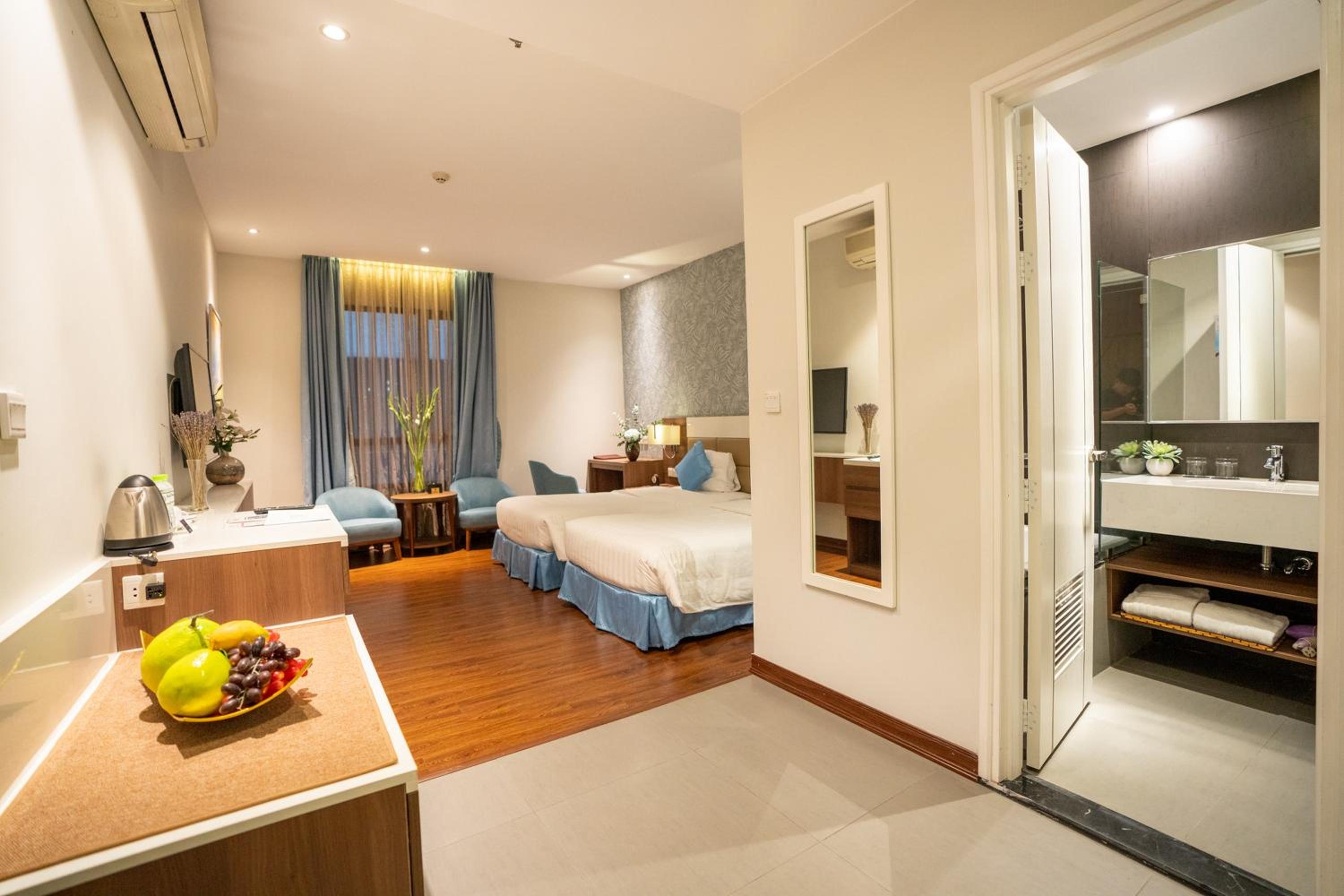 Large Twin Room