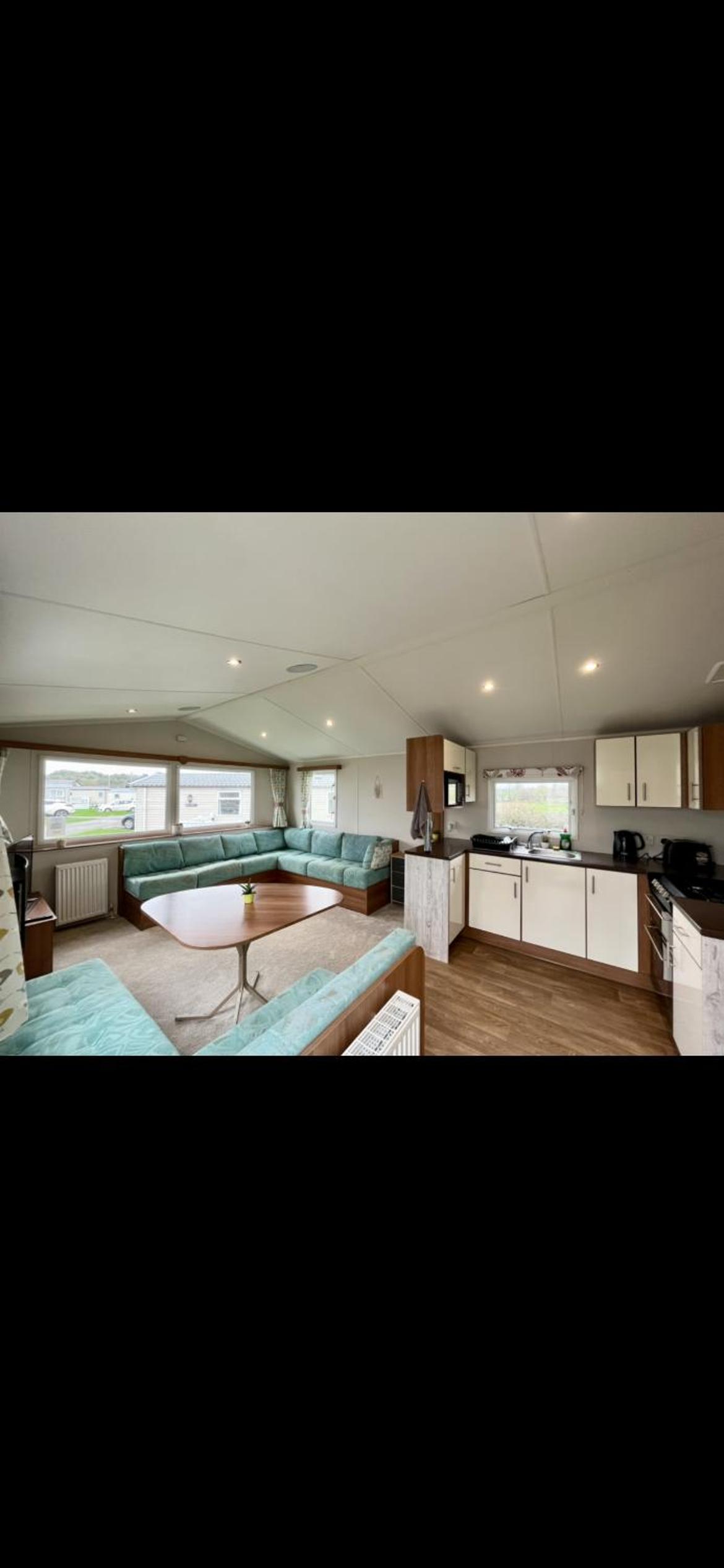 Mobile Home photo 3