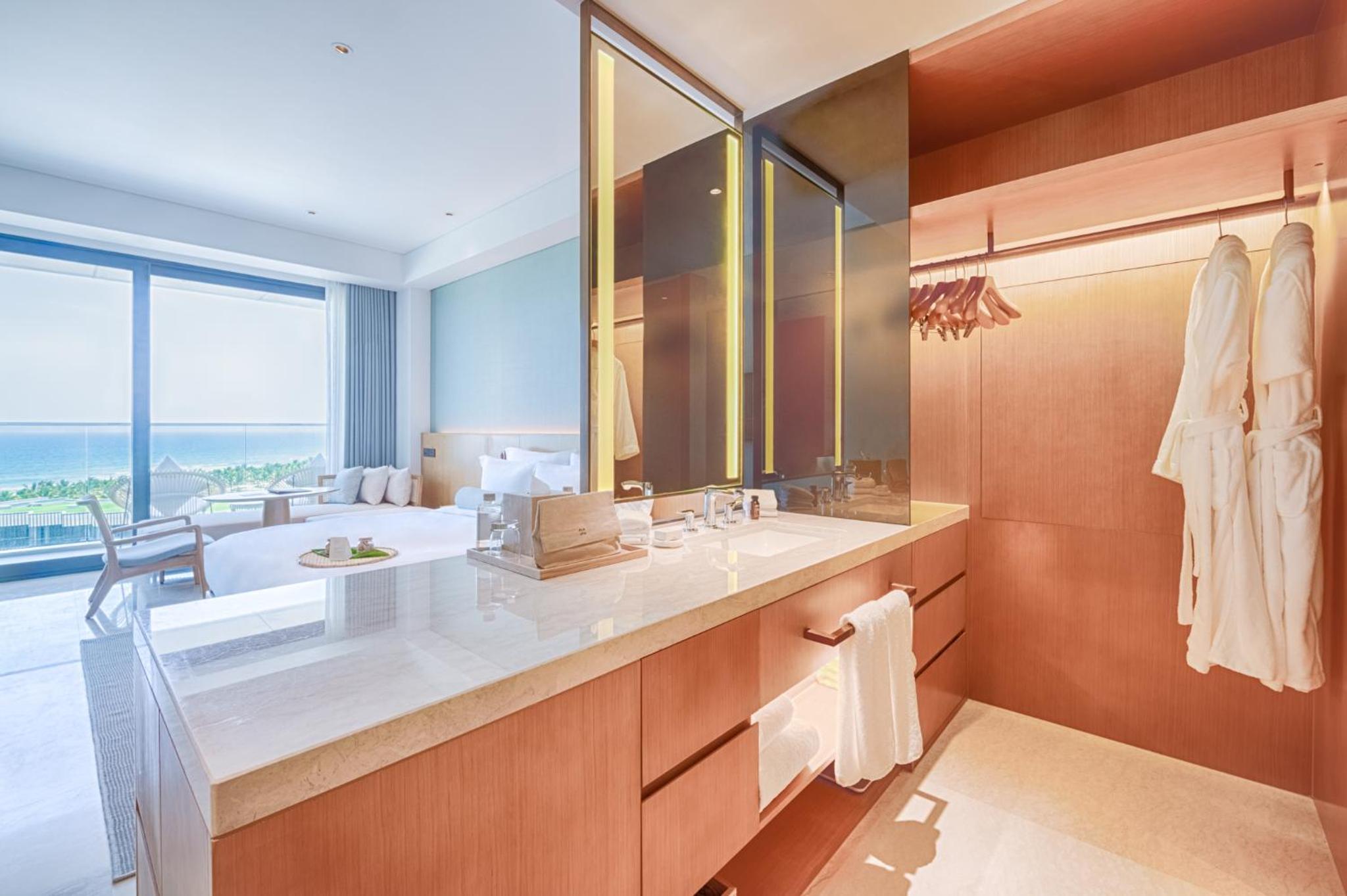 Superior Double Partial Ocean View - Mini-bar included once per stay, Daily Guest Activities - Photo 5