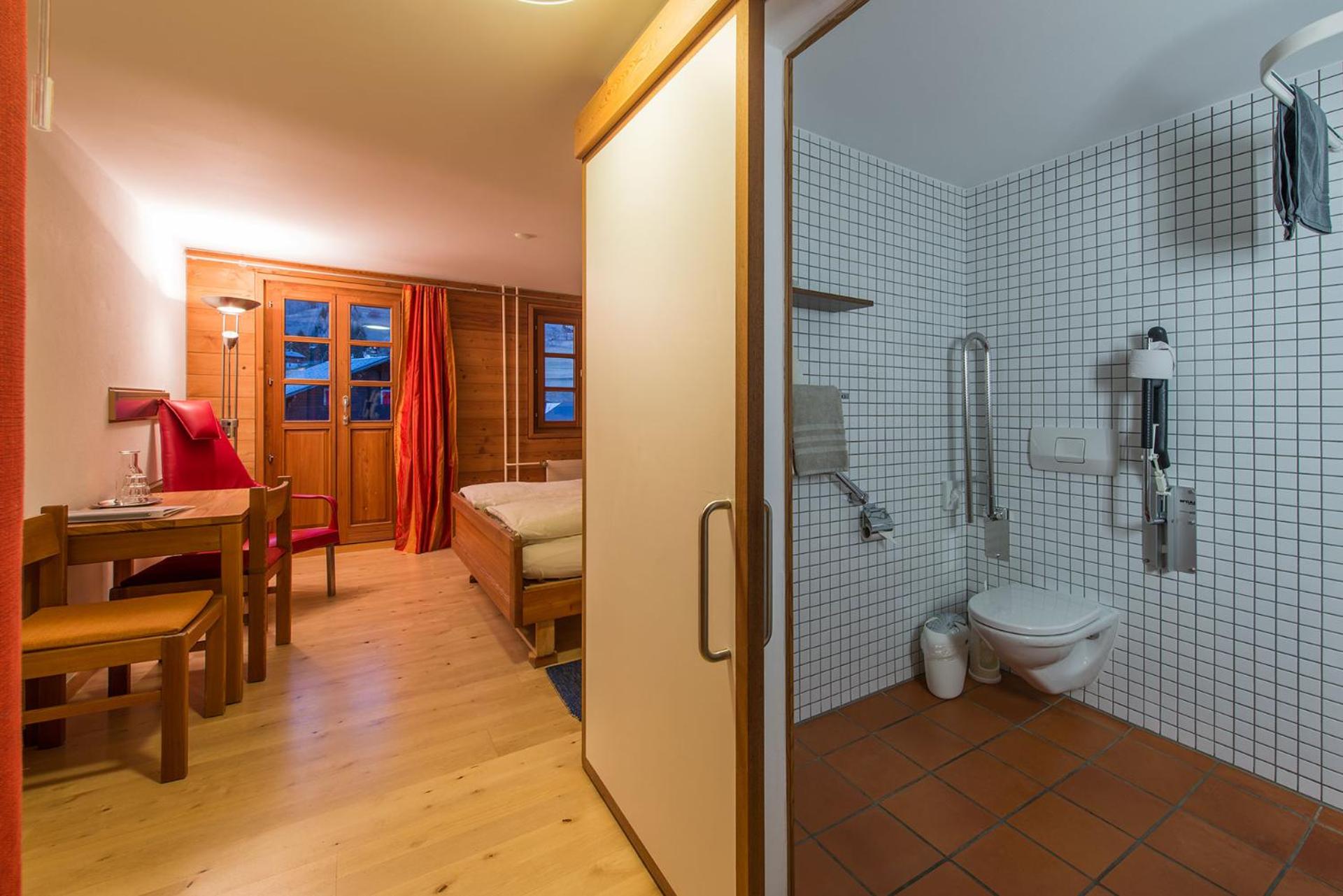 Double Room - Disability Access photo 3