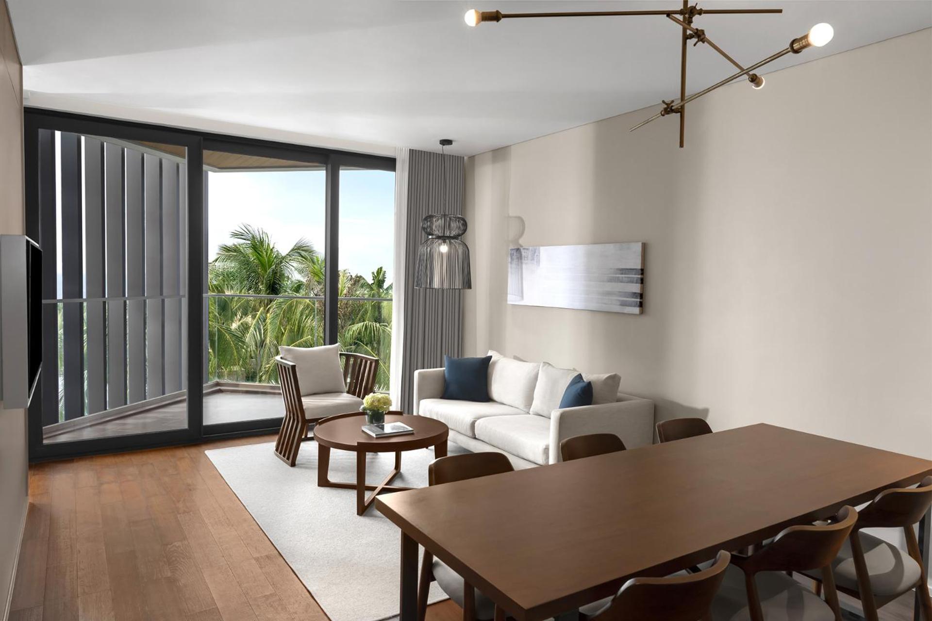 Residence Pool View - Mini-bar included once per stay, Daily Guest Activities - Photo 1