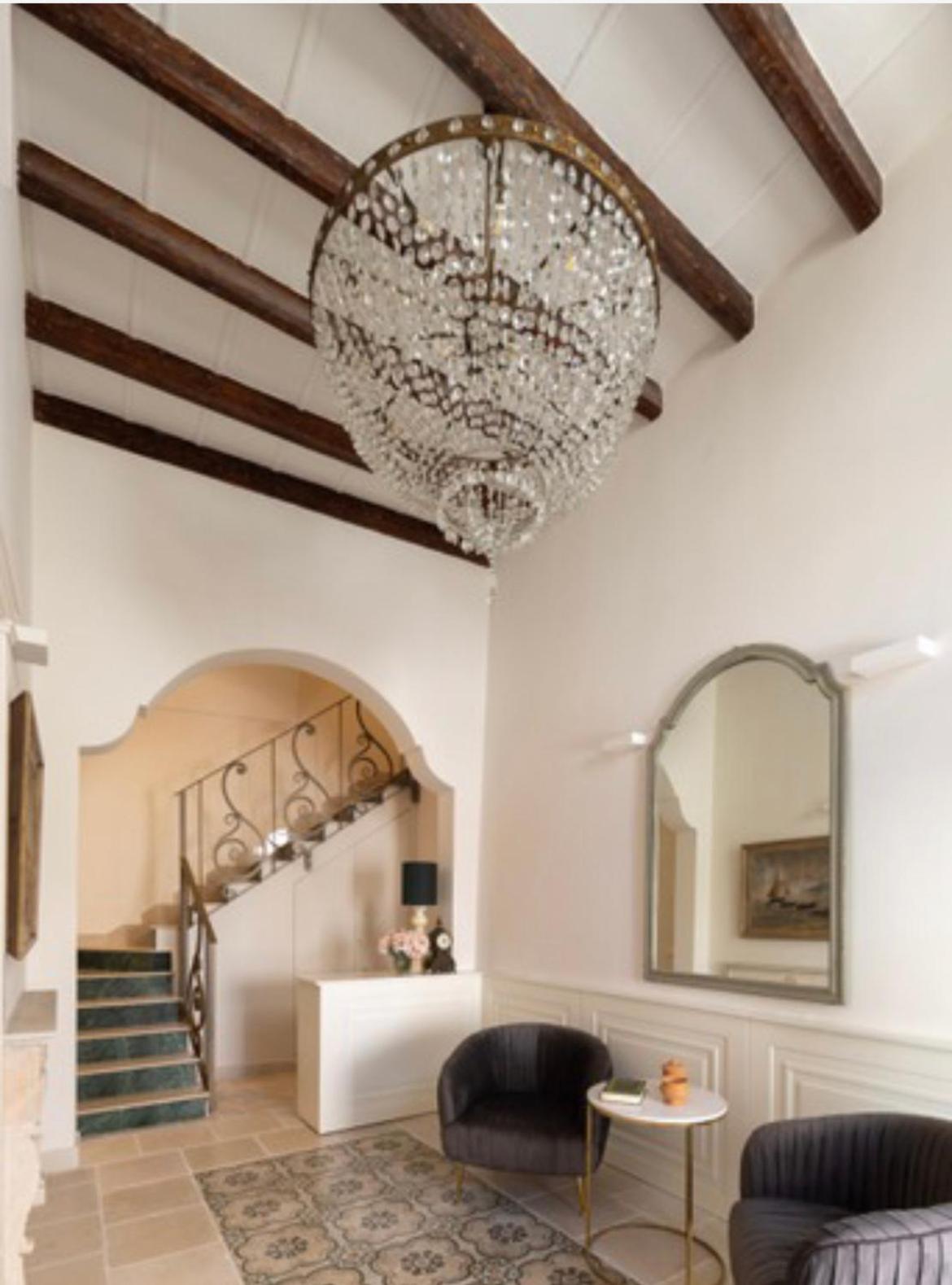 Queen Room with Spa Bath