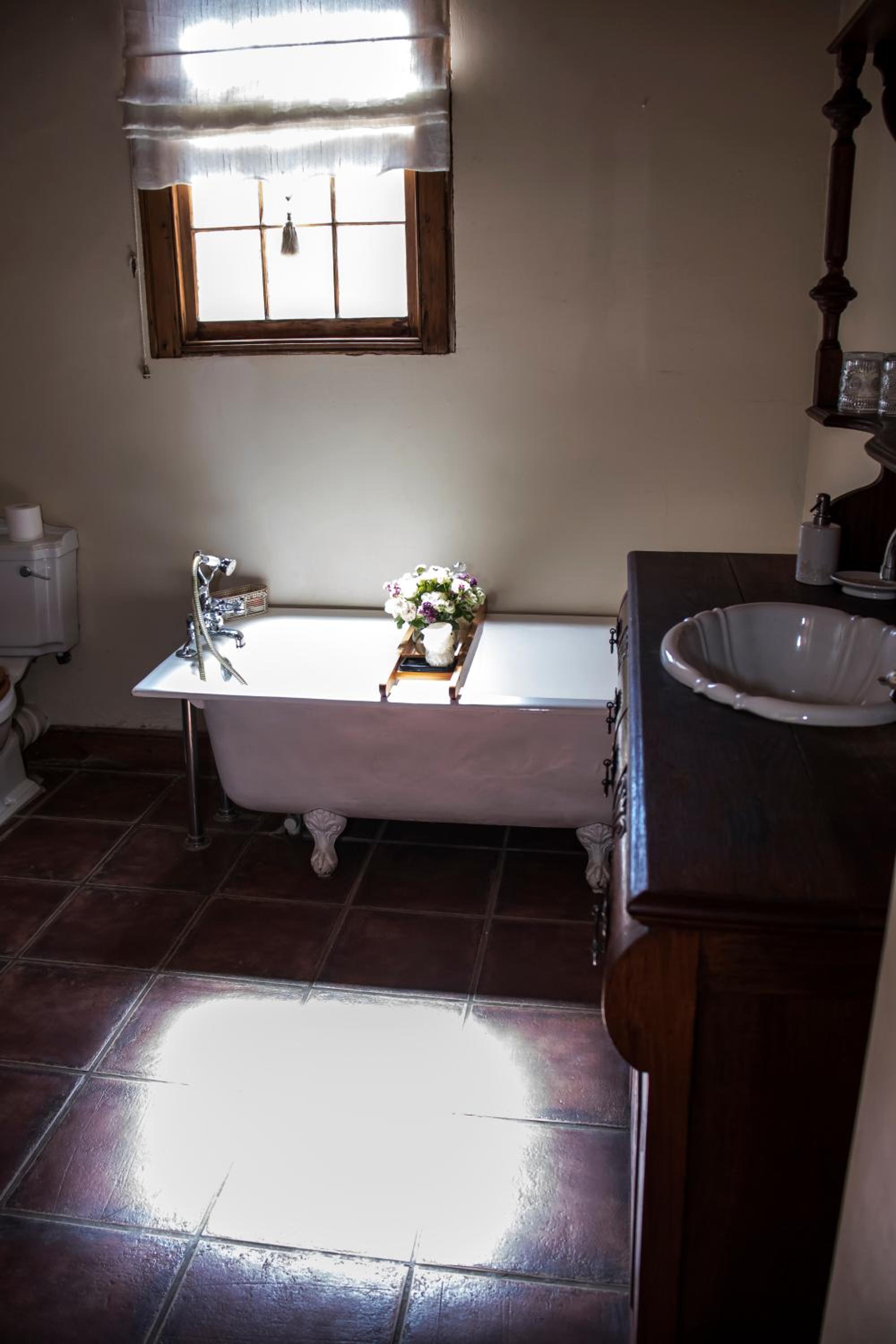 Guest Lodge Honeymoon Suite photo 3