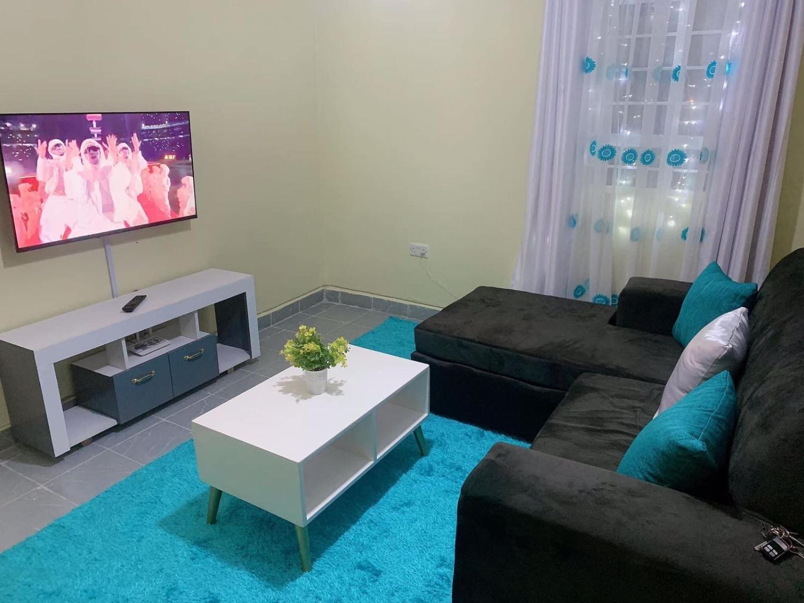 One-Bedroom Apartment - Photo 15