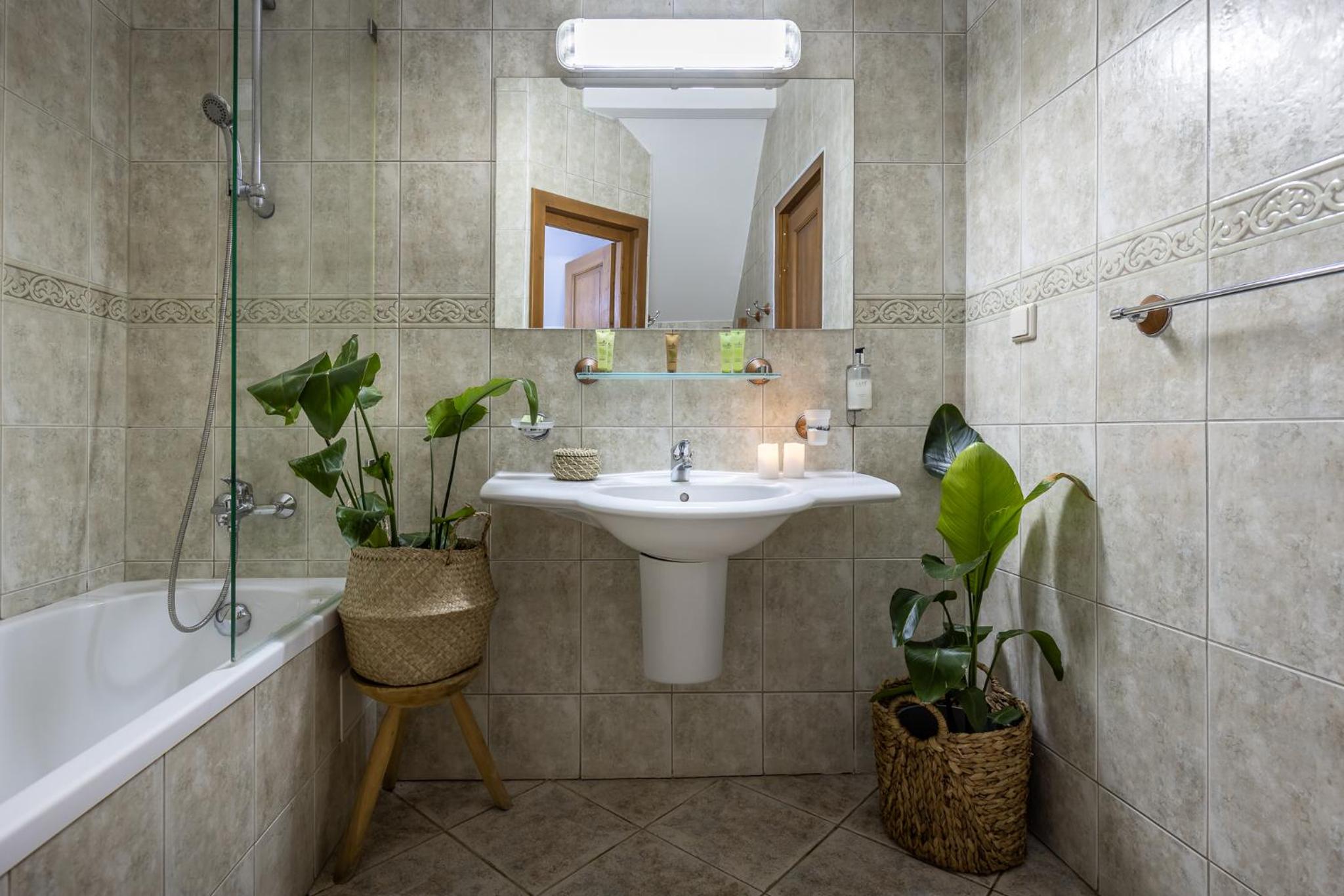 Luxury Triple Room photo 2