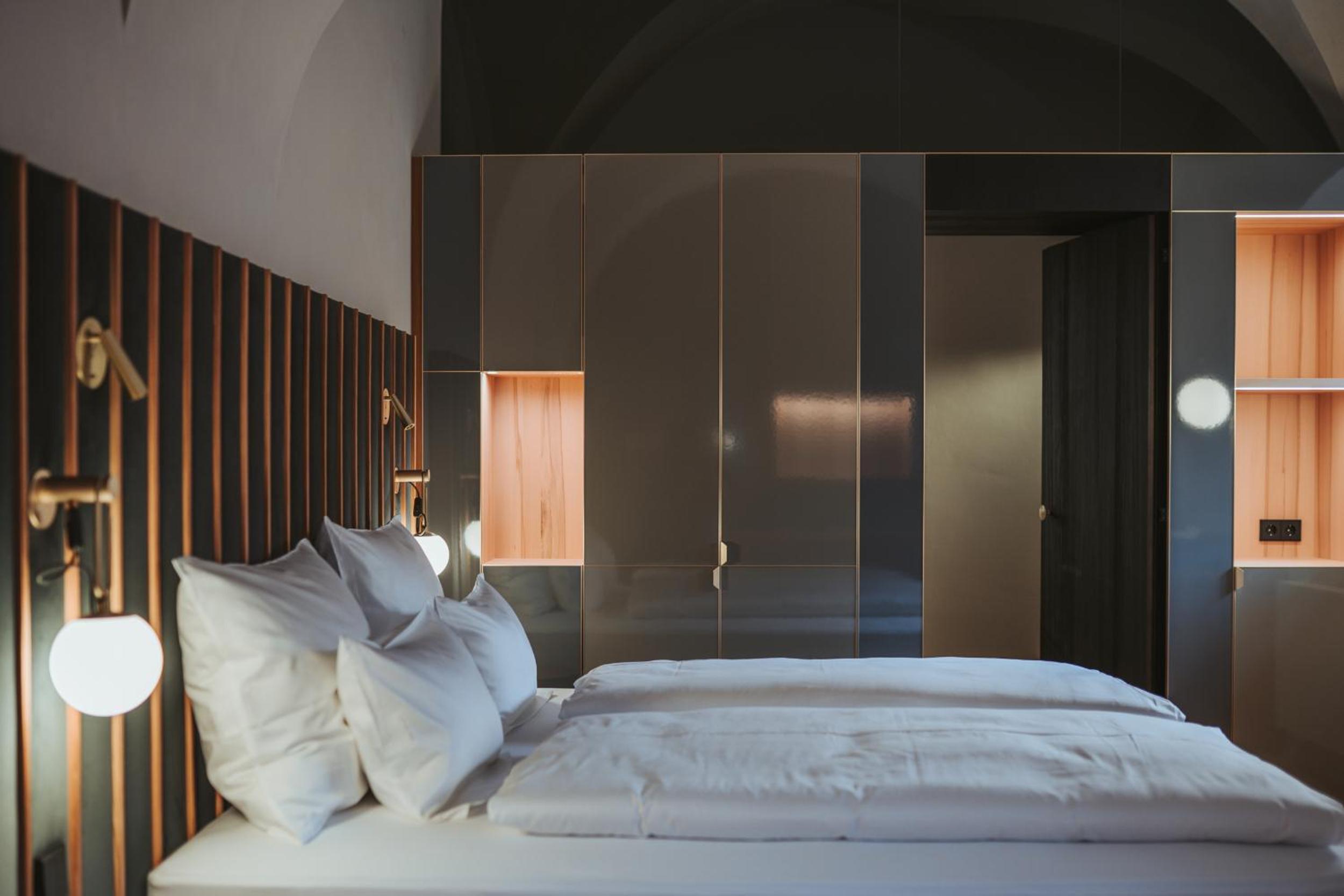 Superior King Room photo 1