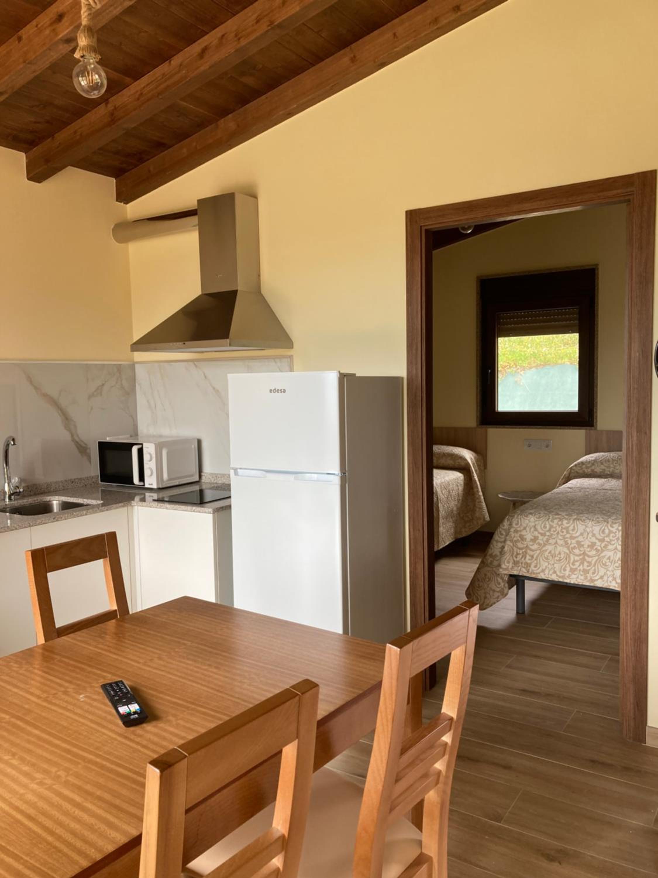 Quadruple Room With Private Bathroom photo 3