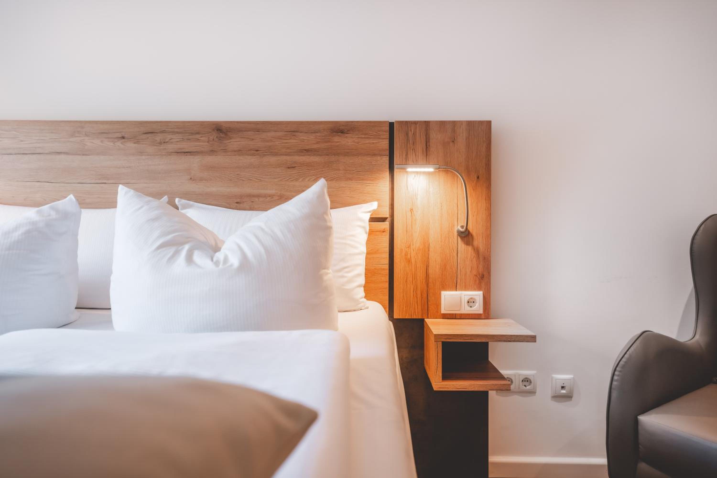 Double Room - Photo 9
