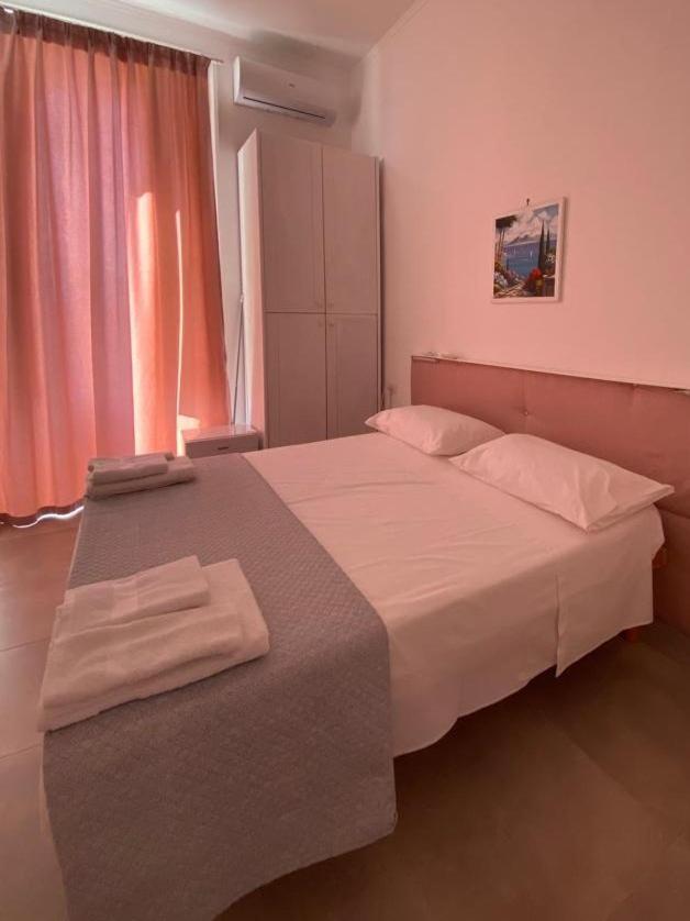 Double or Twin Room with Private Bathroom